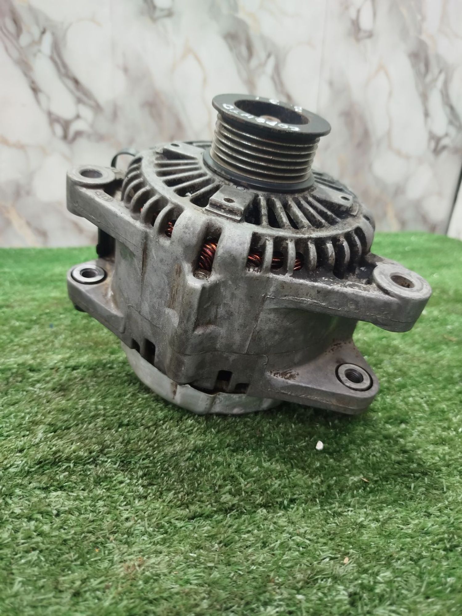 https://ycs.partsauto.market/partsauto-images/thmbs/userImages/2083c2a62fd034e59038f15de4c6b061/part/1f7f88a8-6baa-4584-b3f4-d294e38248ff_1785490885747.jpg