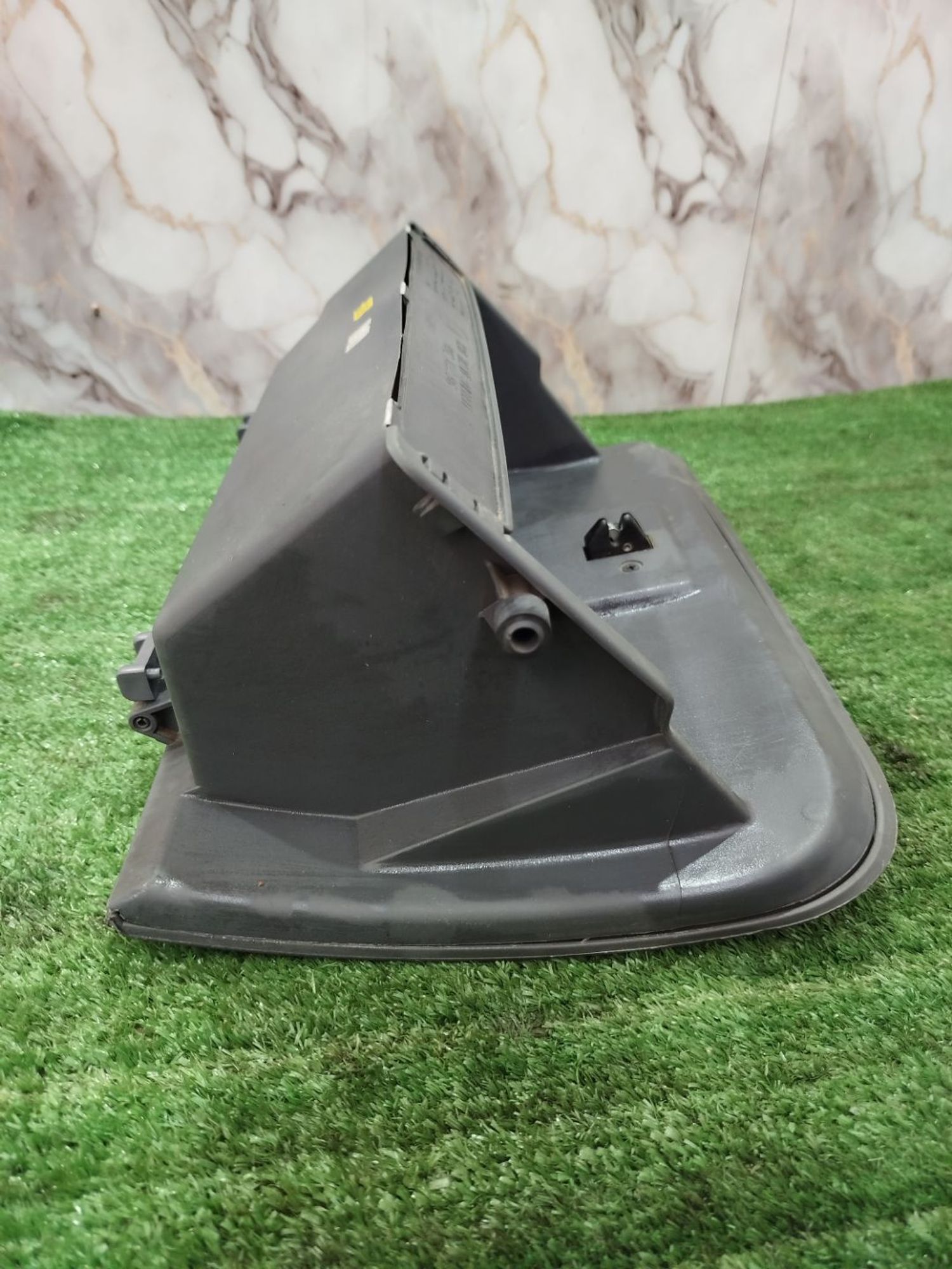 https://ycs.partsauto.market/partsauto-images/thmbs/userImages/2083c2a62fd034e59038f15de4c6b061/part/2023efb1-fb8a-4ecf-8fd1-f24c2483074b_1780044496030.jpg