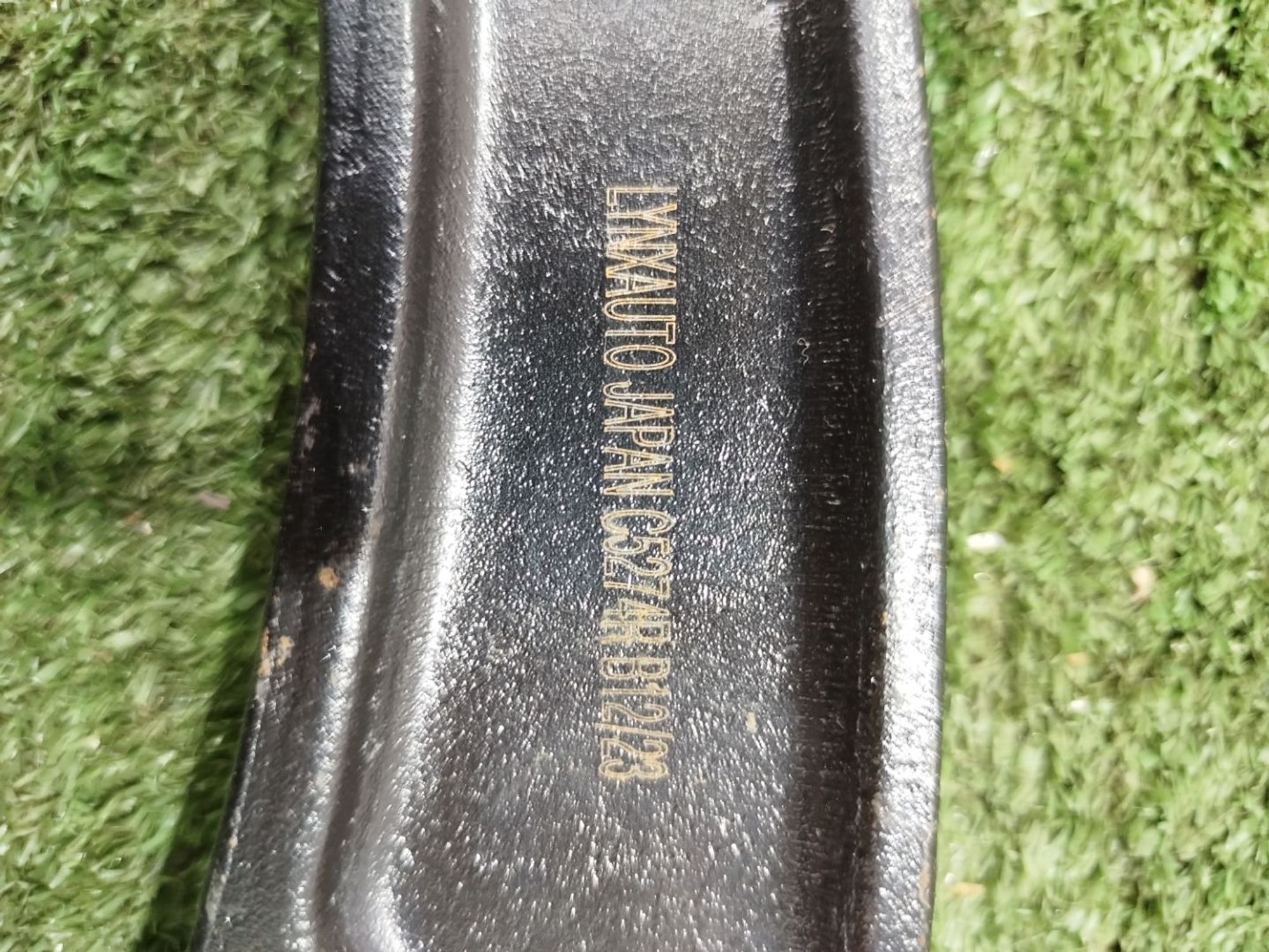 https://ycs.partsauto.market/partsauto-images/thmbs/userImages/2083c2a62fd034e59038f15de4c6b061/part/2666a9c9-c93a-48ed-86b0-42d8f0356f5d_1779126599336.jpg