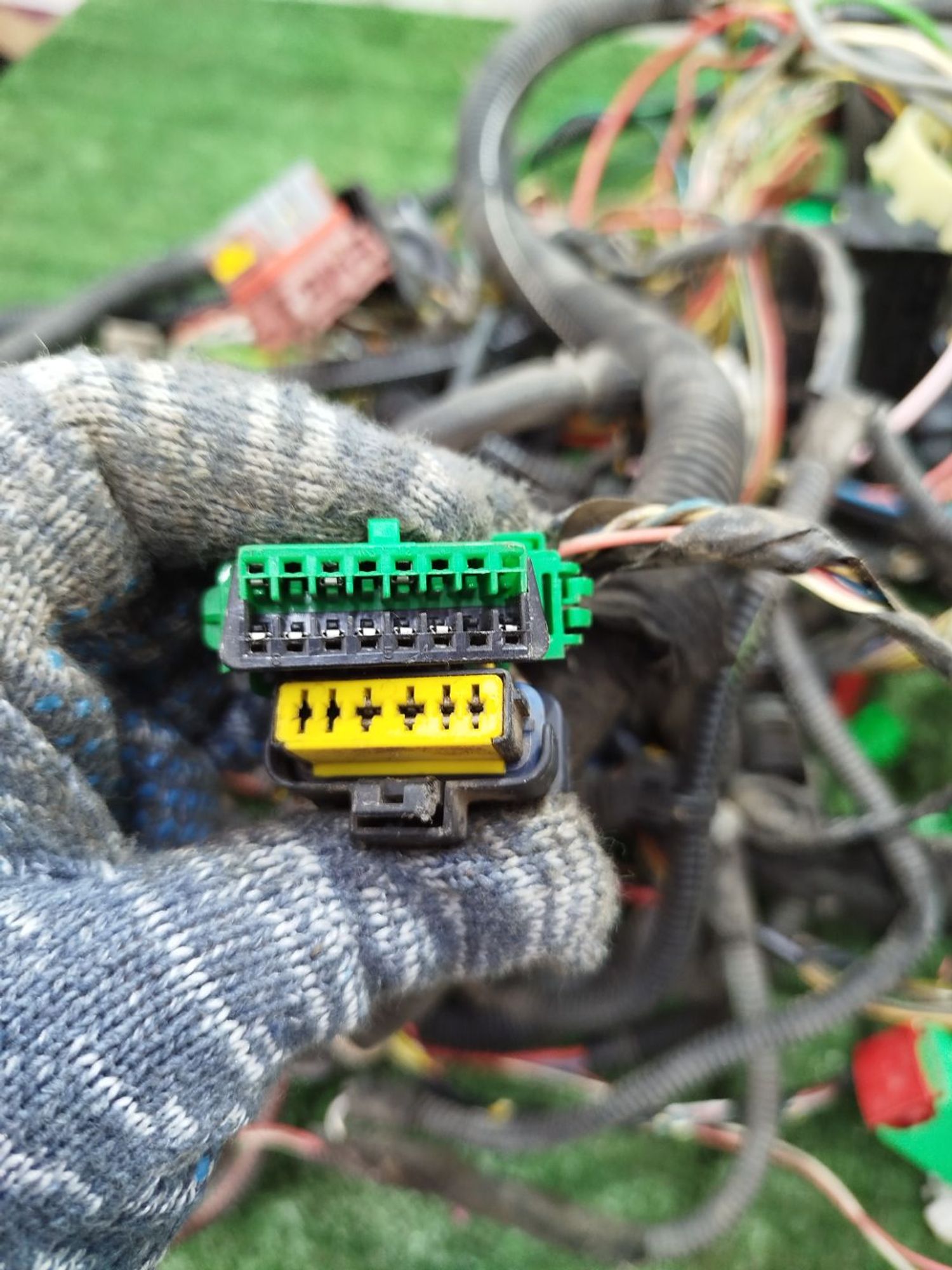 https://ycs.partsauto.market/partsauto-images/thmbs/userImages/2083c2a62fd034e59038f15de4c6b061/part/2867c899-9d89-4057-81d1-1df752d73885_1779093354840.jpg