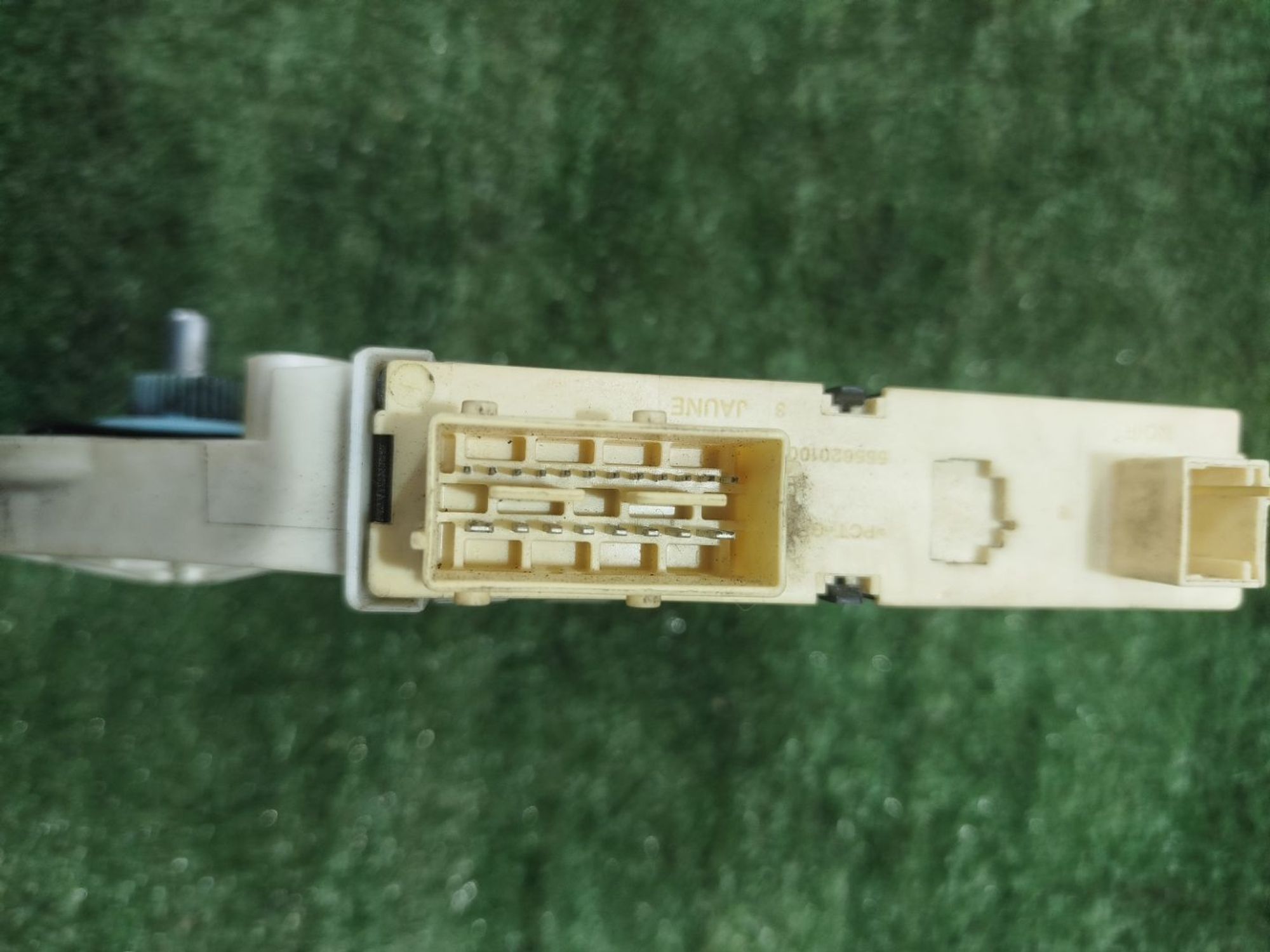 https://ycs.partsauto.market/partsauto-images/thmbs/userImages/2083c2a62fd034e59038f15de4c6b061/part/28956d2f-9f27-46f3-890e-125390e326a5_1779870079047.jpg