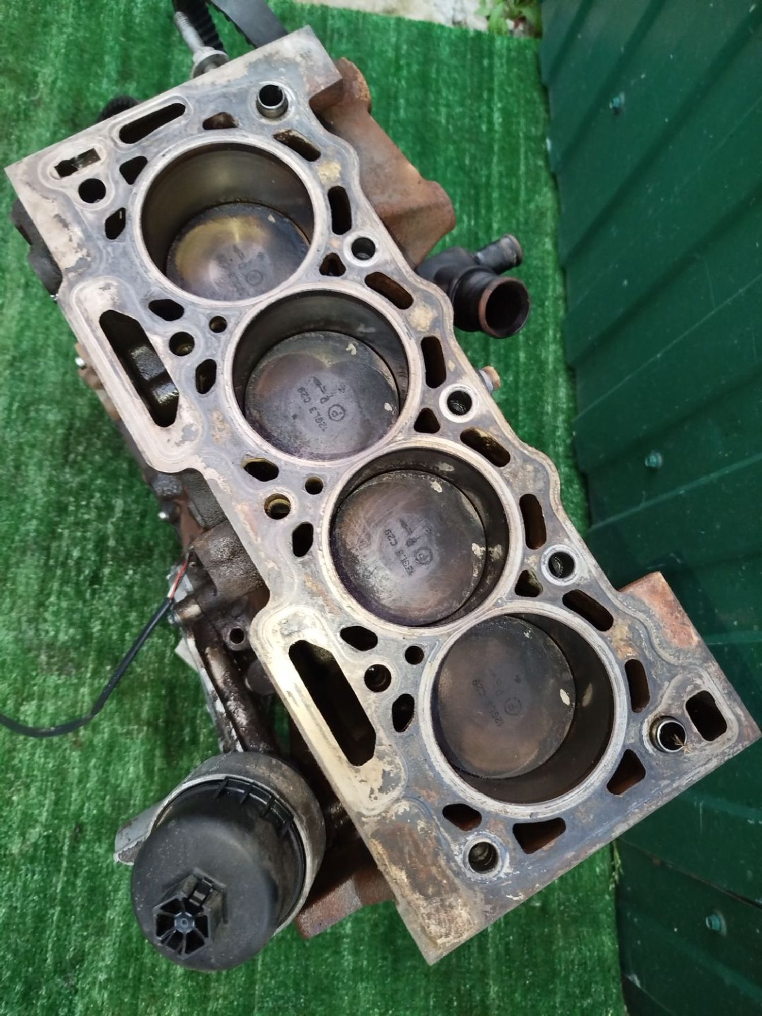 https://ycs.partsauto.market/partsauto-images/thmbs/userImages/2083c2a62fd034e59038f15de4c6b061/part/2b4167e4-a6cc-4567-86c3-ec54395b52e2_1782162436793.jpg