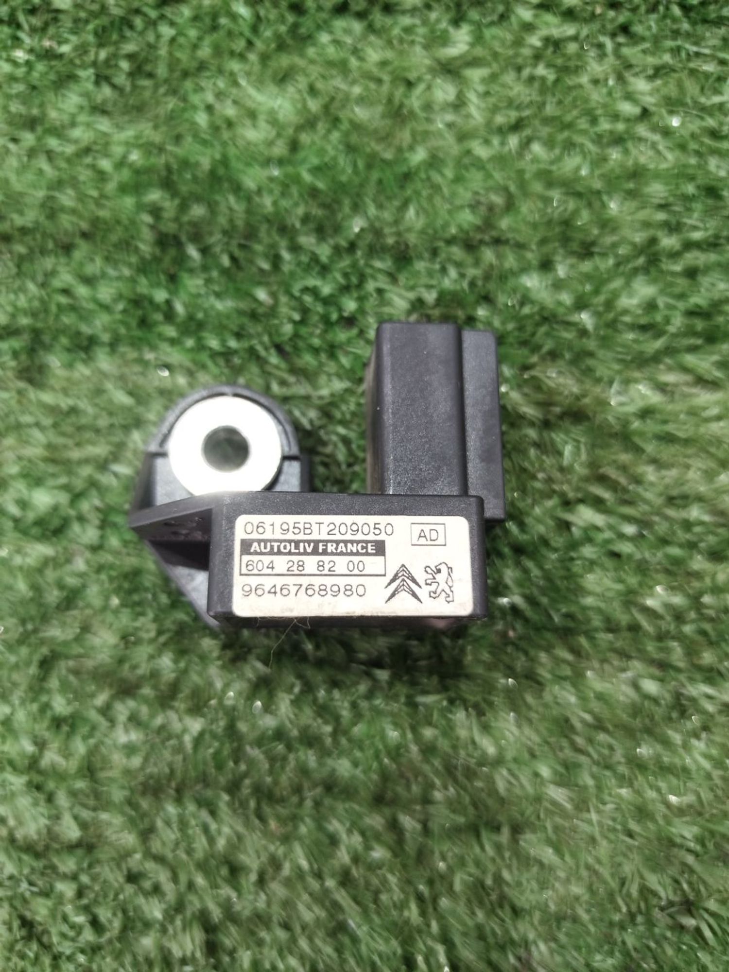 https://ycs.partsauto.market/partsauto-images/thmbs/userImages/2083c2a62fd034e59038f15de4c6b061/part/2cdba0fc-8f69-48b9-828b-0640d0de263e_1779130655364.jpg