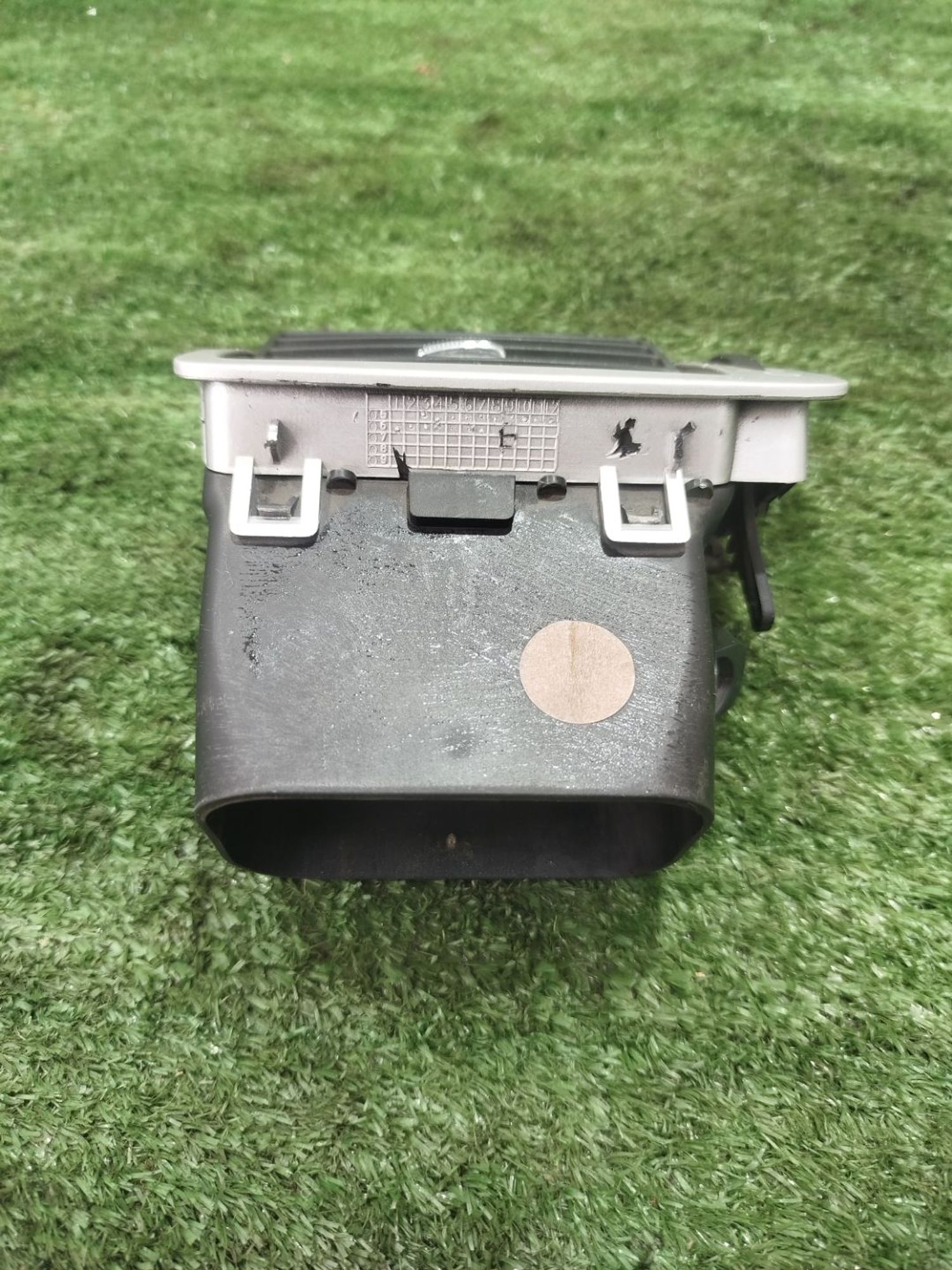 https://ycs.partsauto.market/partsauto-images/thmbs/userImages/2083c2a62fd034e59038f15de4c6b061/part/2dbcc89a-b0bc-4226-ab3b-f4e838b354a5_1779873418463.jpg