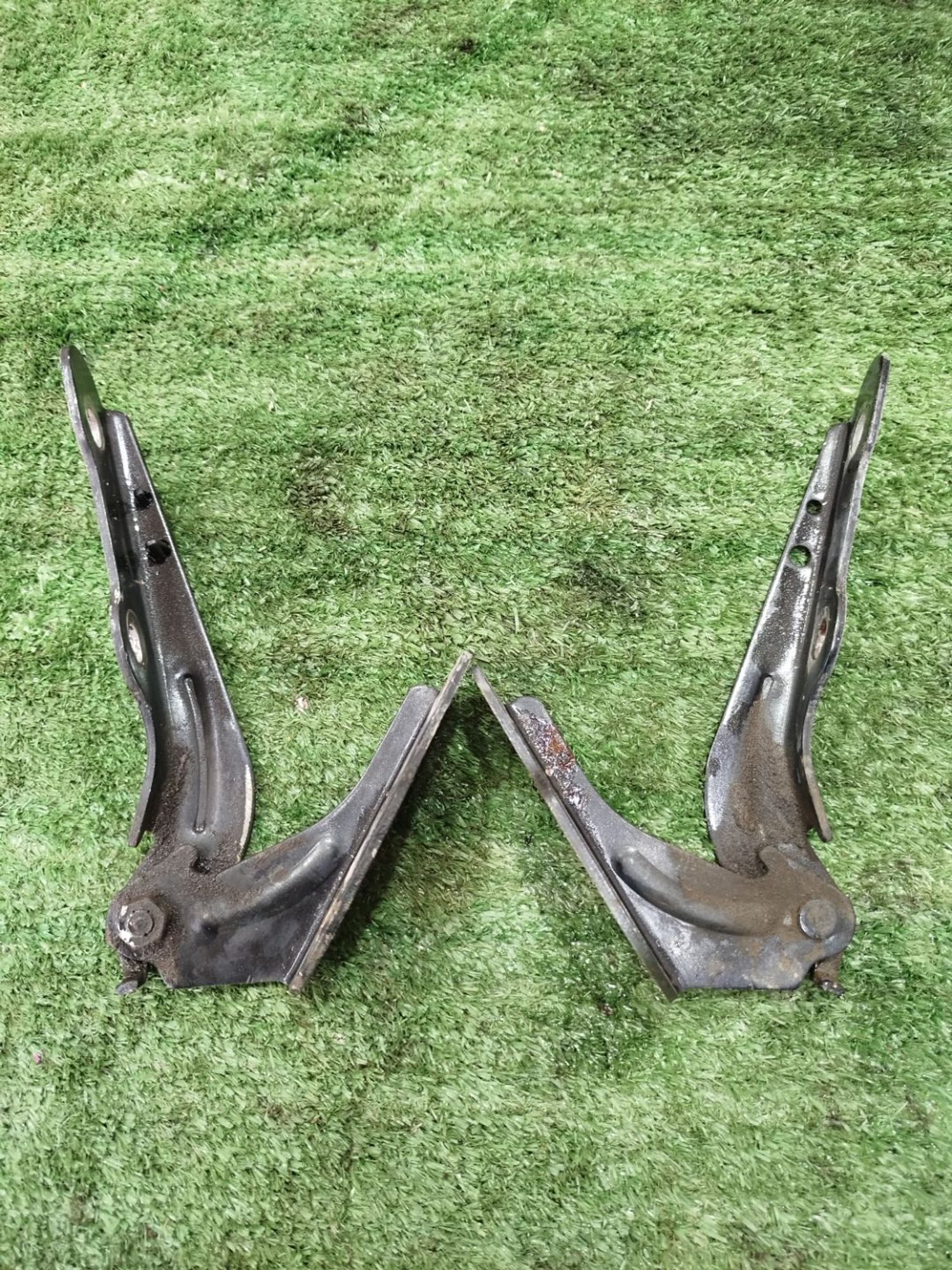 https://ycs.partsauto.market/partsauto-images/thmbs/userImages/2083c2a62fd034e59038f15de4c6b061/part/2f90c026-15c0-4f65-a77e-9b8a476d3fbf_1780047239445.jpg