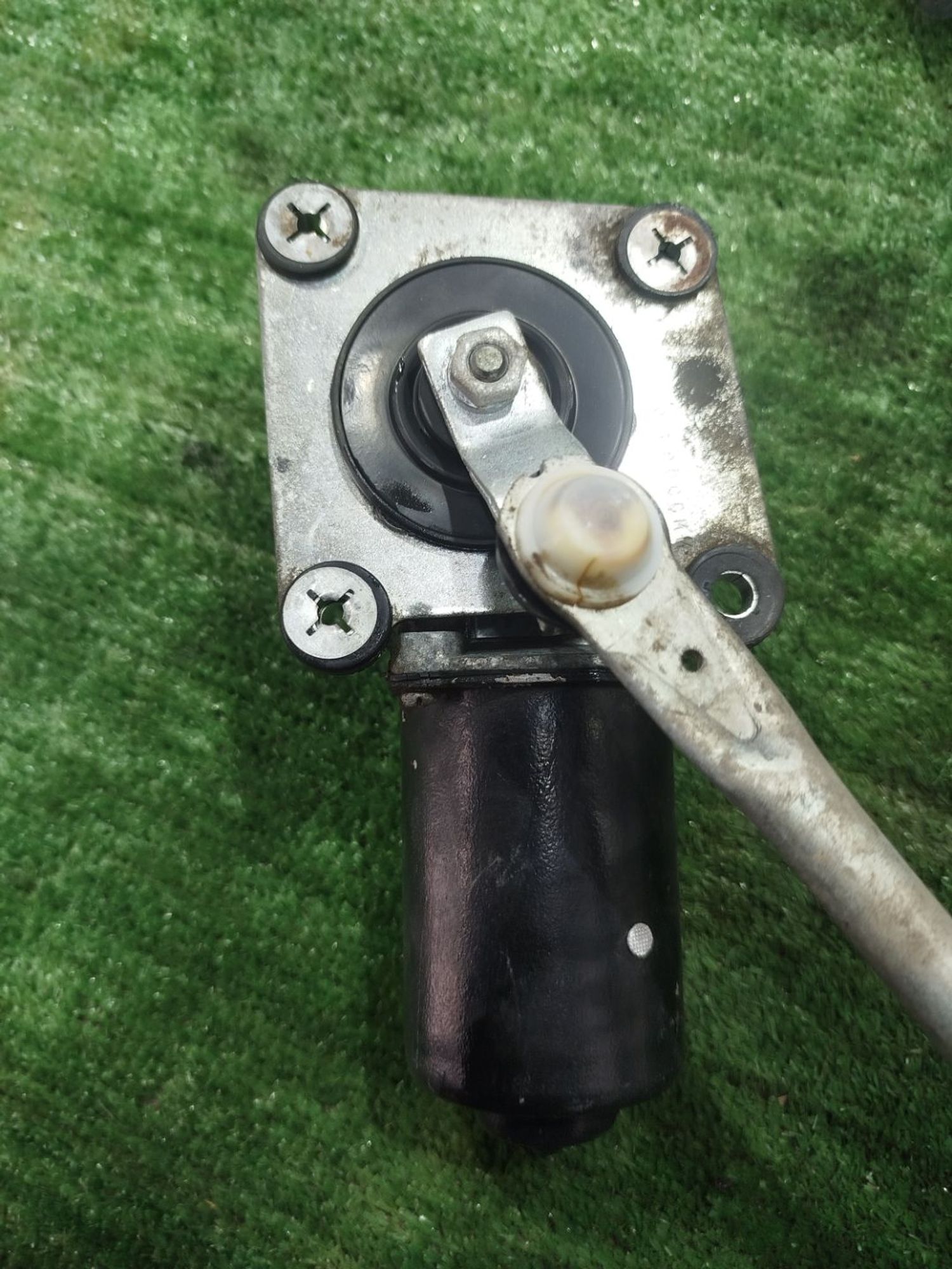 https://ycs.partsauto.market/partsauto-images/thmbs/userImages/2083c2a62fd034e59038f15de4c6b061/part/30f45227-fc6a-4f04-b089-6a3134cb5eeb_1780046113798.jpg