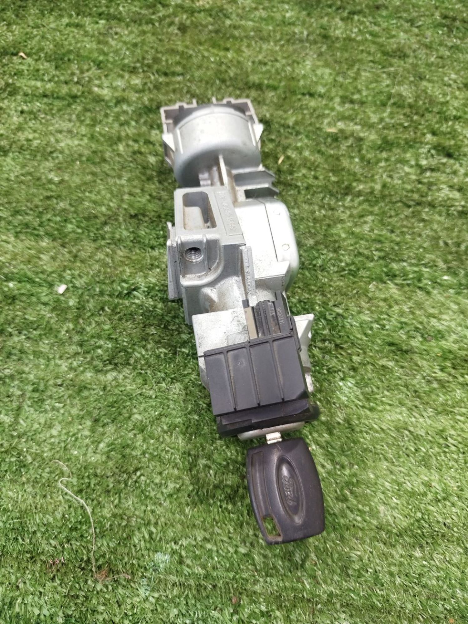https://ycs.partsauto.market/partsauto-images/thmbs/userImages/2083c2a62fd034e59038f15de4c6b061/part/366309b5-6dbd-4dd2-887f-eef0883981a7_1785679488087.jpg