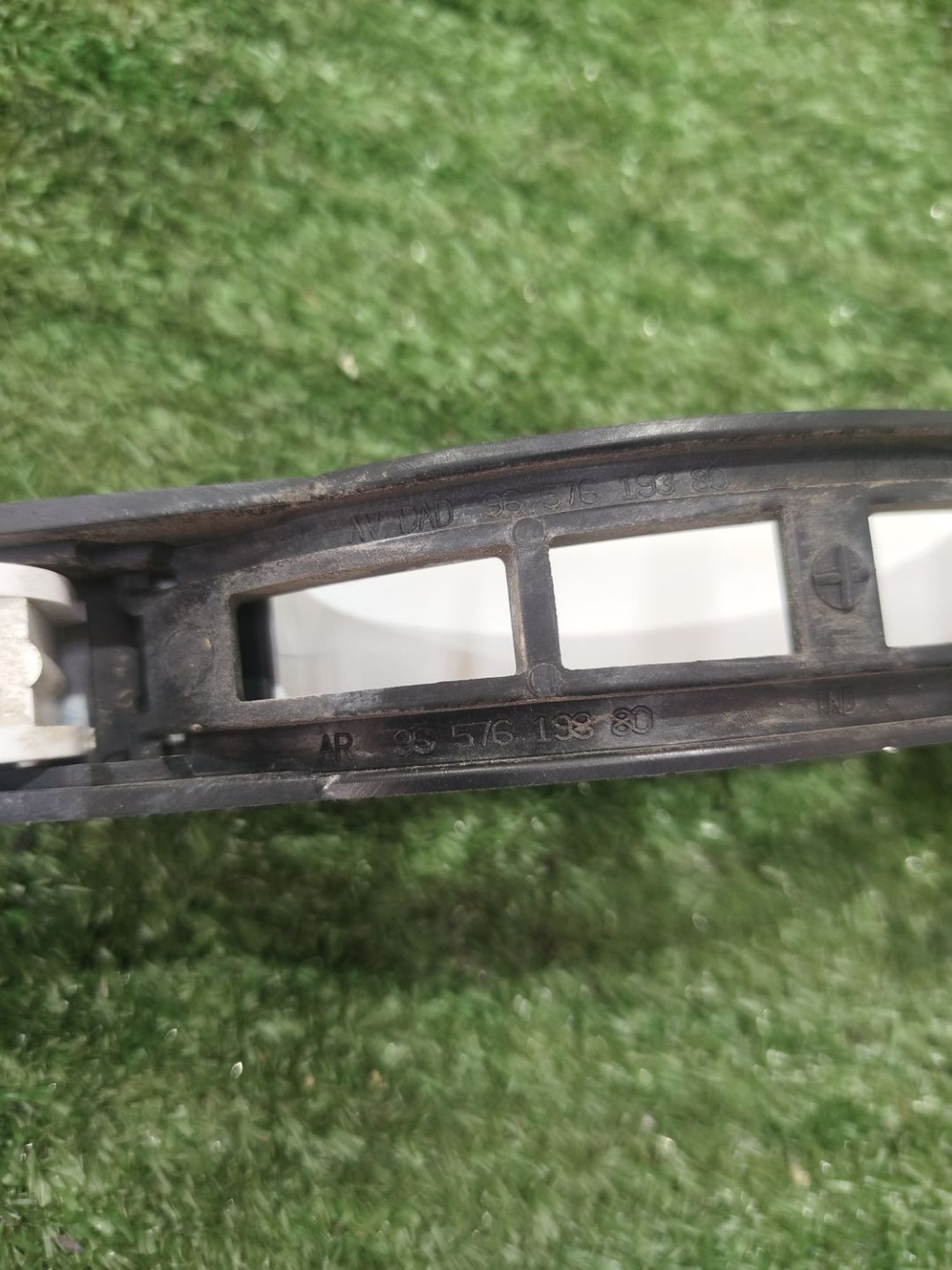 https://ycs.partsauto.market/partsauto-images/thmbs/userImages/2083c2a62fd034e59038f15de4c6b061/part/3ac40d06-99cb-4b6a-8339-e9039fb43856_1779873102315.jpg