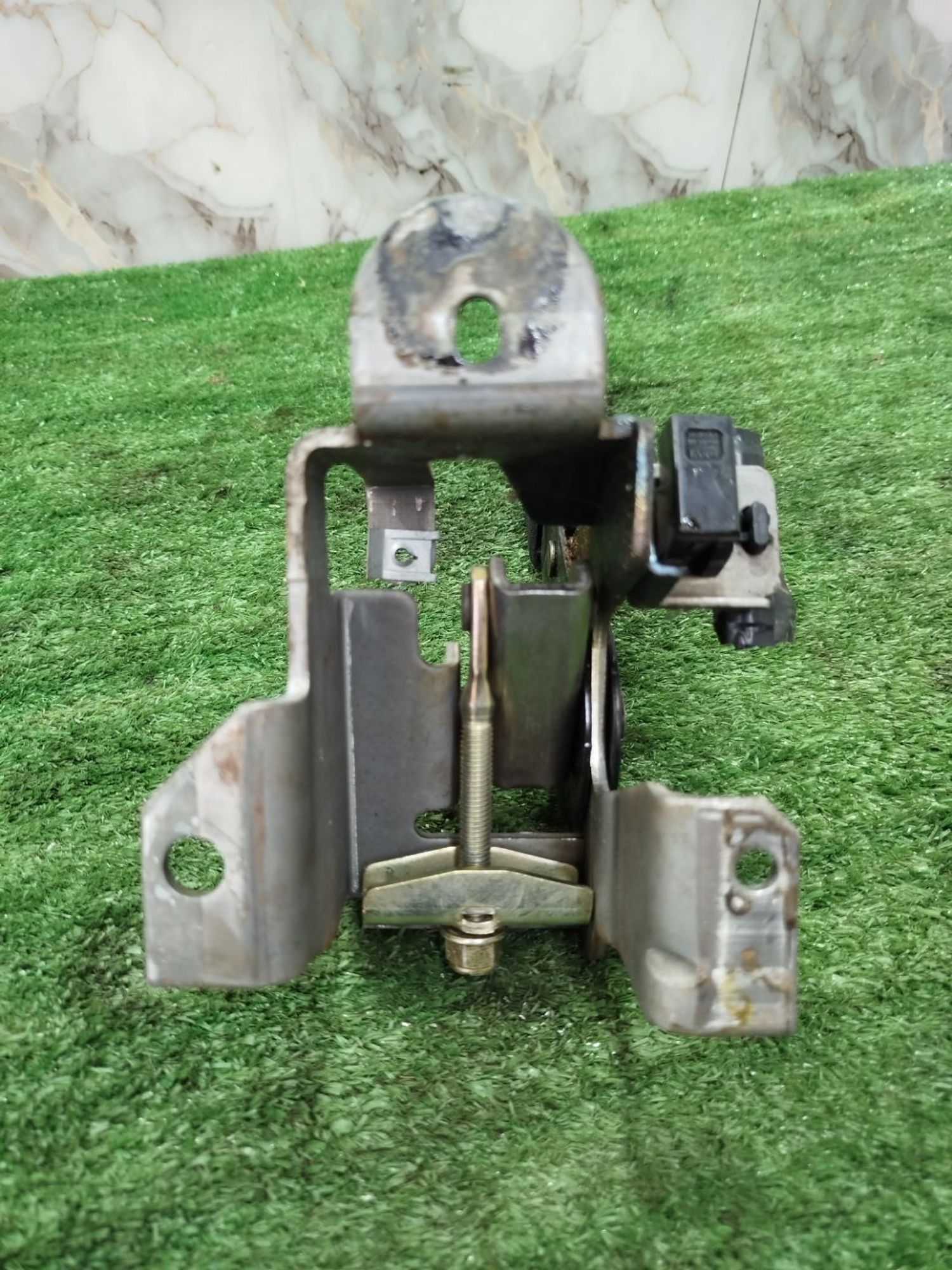 https://ycs.partsauto.market/partsauto-images/thmbs/userImages/2083c2a62fd034e59038f15de4c6b061/part/3de2433b-cc34-42f6-bc00-a35d82f97ee5_1779131190610.jpg