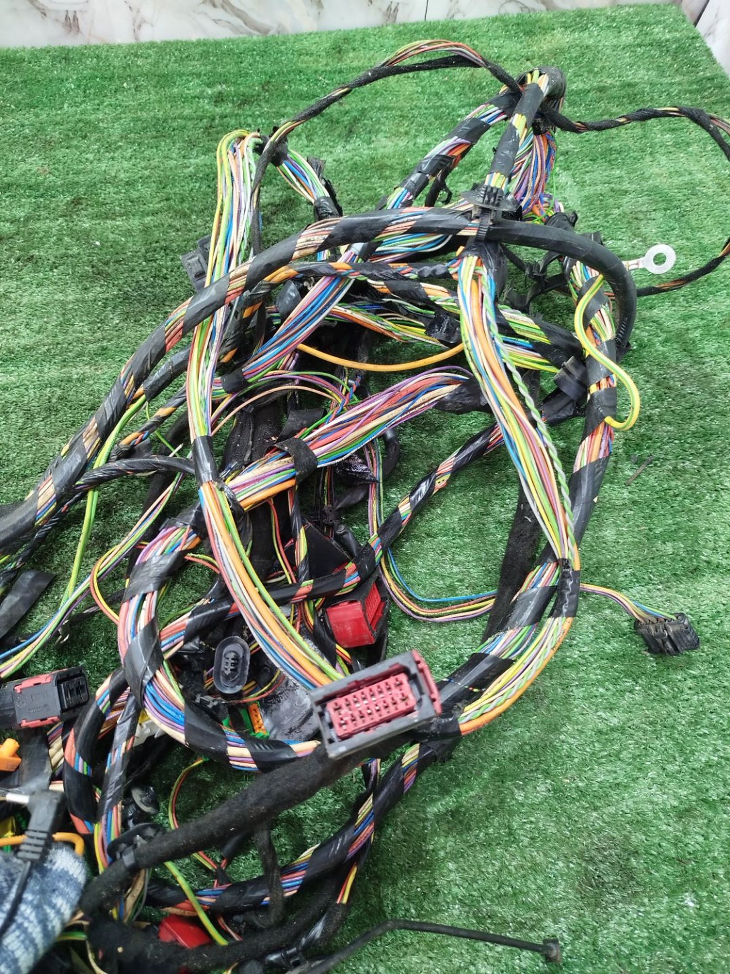 https://ycs.partsauto.market/partsauto-images/thmbs/userImages/2083c2a62fd034e59038f15de4c6b061/part/40e20257-882b-4b22-948f-e5255fad1816_1779092572732.jpg