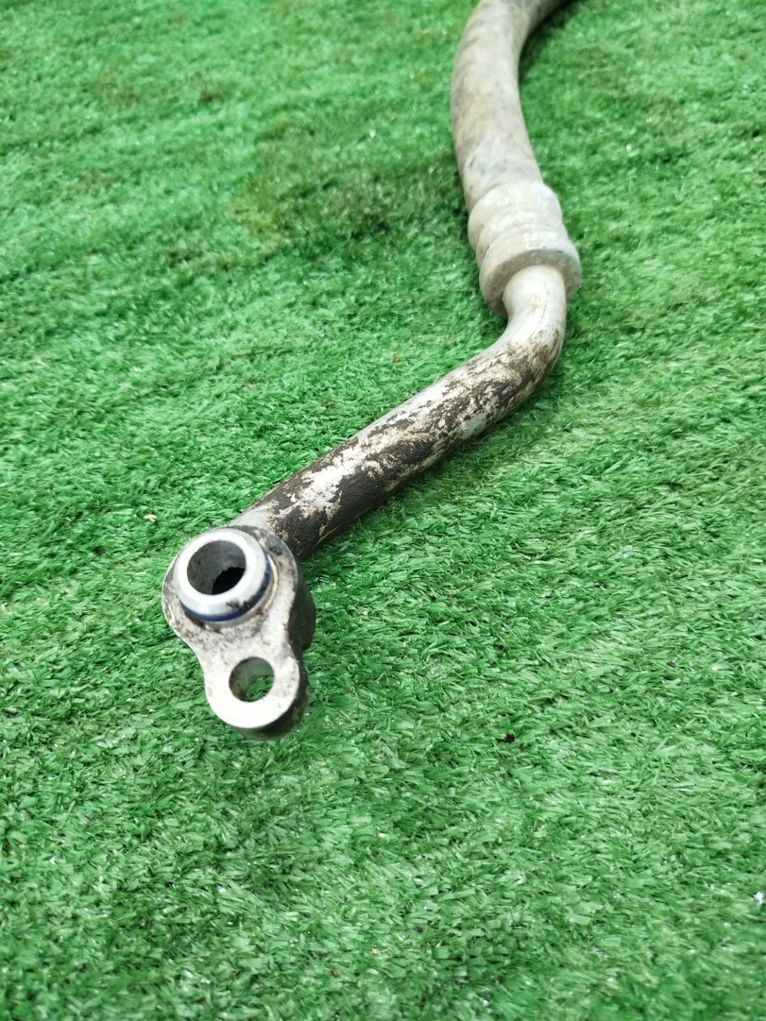 https://ycs.partsauto.market/partsauto-images/thmbs/userImages/2083c2a62fd034e59038f15de4c6b061/part/41676541-7ad5-49e1-abcb-8948be39b4f9_1782073923513.jpg
