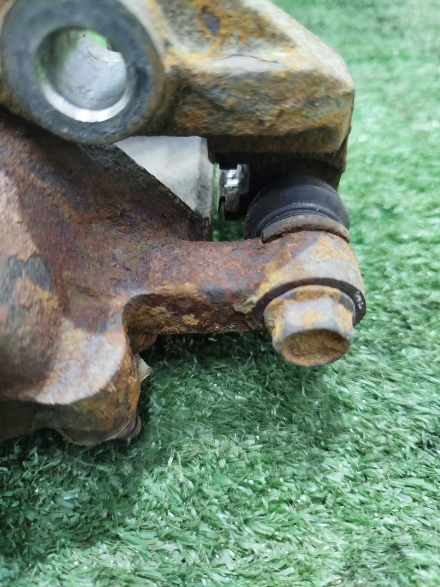 https://ycs.partsauto.market/partsauto-images/thmbs/userImages/2083c2a62fd034e59038f15de4c6b061/part/4871d20f-f4b5-4334-bb35-2c8c24f503b6_1780047852173.jpg