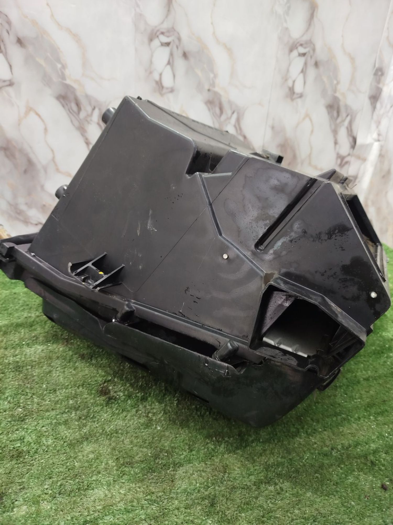 https://ycs.partsauto.market/partsauto-images/thmbs/userImages/2083c2a62fd034e59038f15de4c6b061/part/497b3798-6b69-4da3-8636-a57a60f21094_1782165331413.jpg