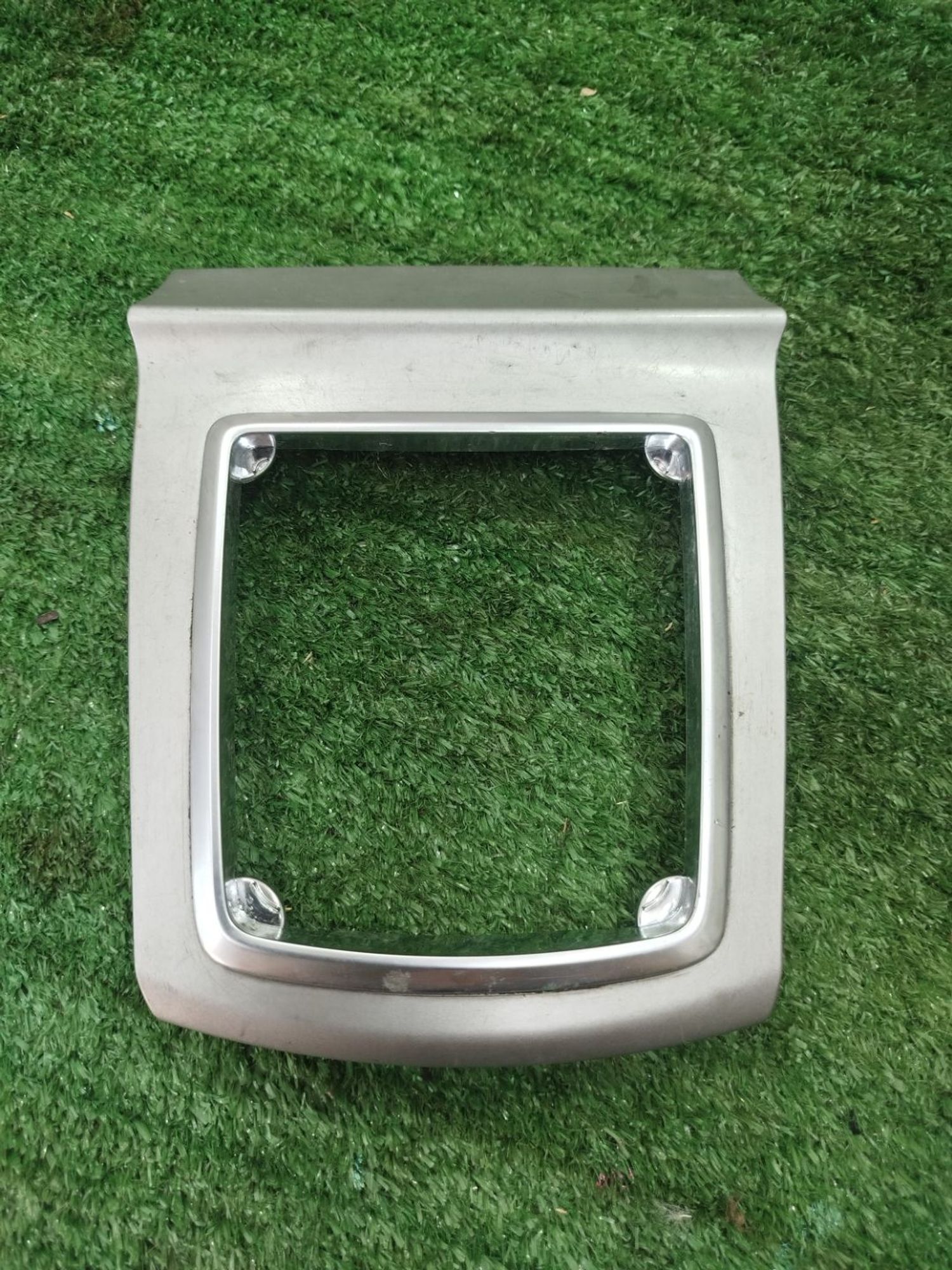 https://ycs.partsauto.market/partsauto-images/thmbs/userImages/2083c2a62fd034e59038f15de4c6b061/part/49bd6137-1287-49f2-a28e-b80abfbbc3c1_1785756125098.jpg