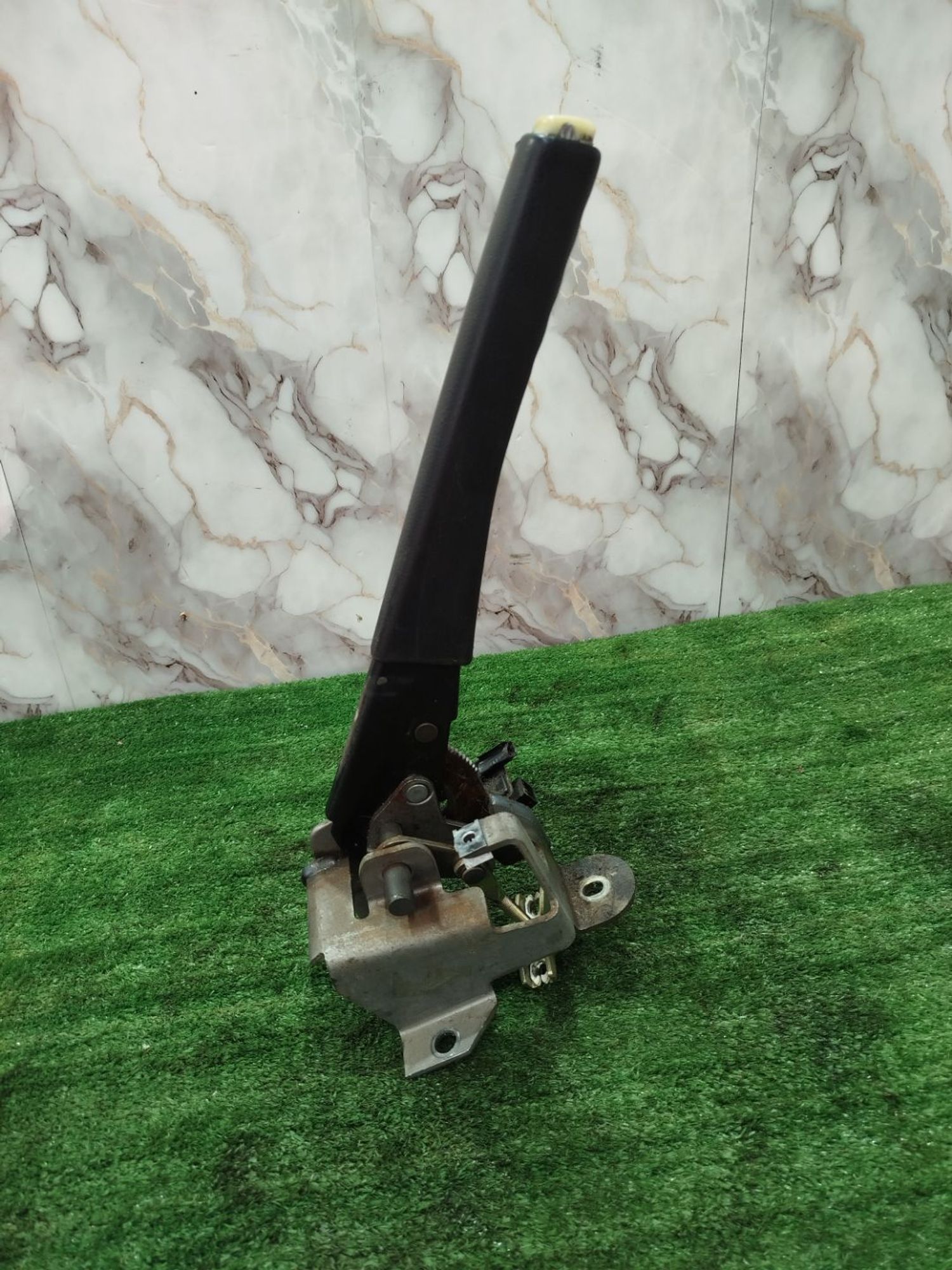 https://ycs.partsauto.market/partsauto-images/thmbs/userImages/2083c2a62fd034e59038f15de4c6b061/part/49dbc24c-1d7e-456e-95f6-d75b365cdfd8_1779131179681.jpg