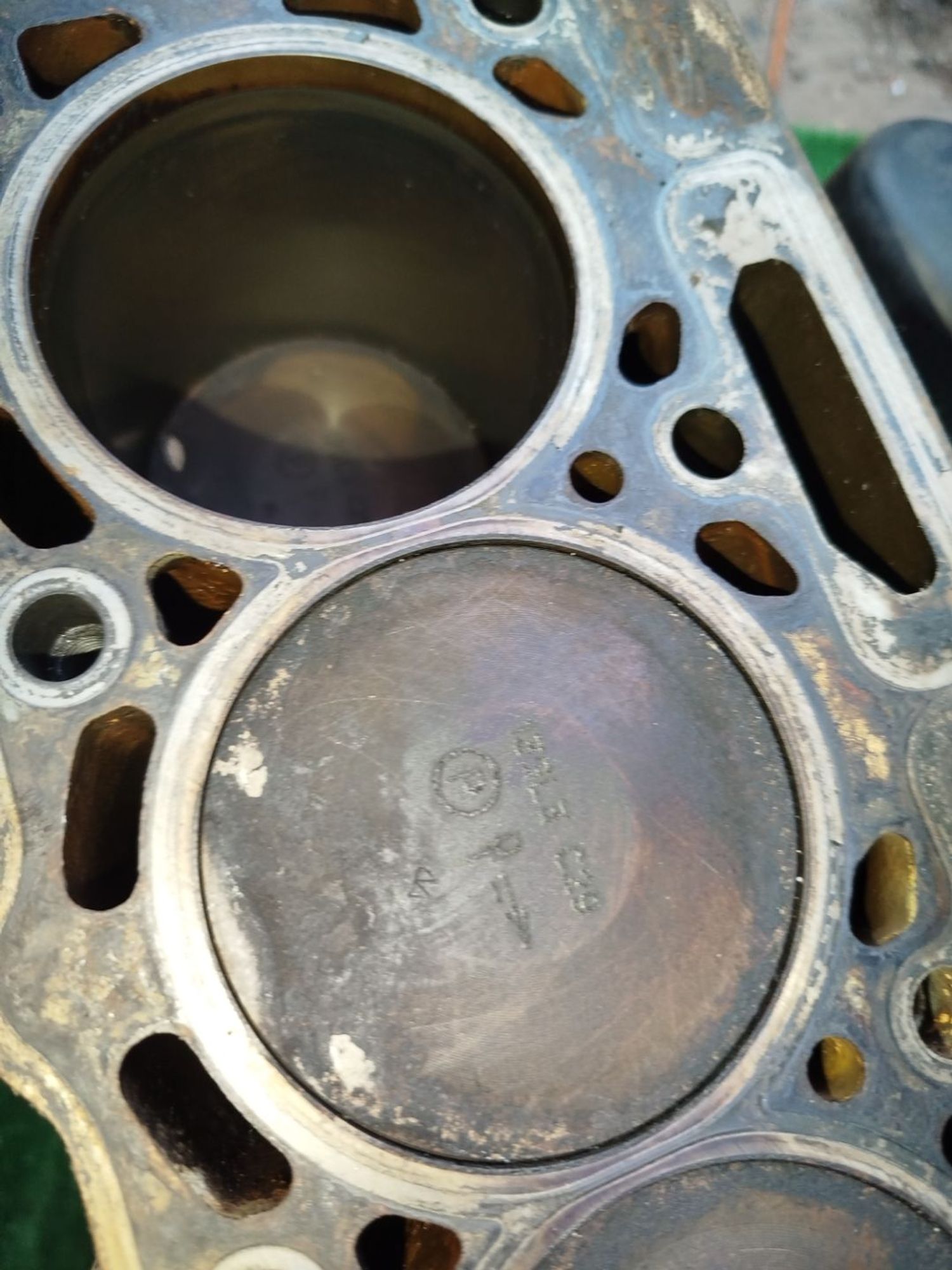 https://ycs.partsauto.market/partsauto-images/thmbs/userImages/2083c2a62fd034e59038f15de4c6b061/part/4d65b819-163e-4383-92c1-99bfbaef3d52_1782162433014.jpg