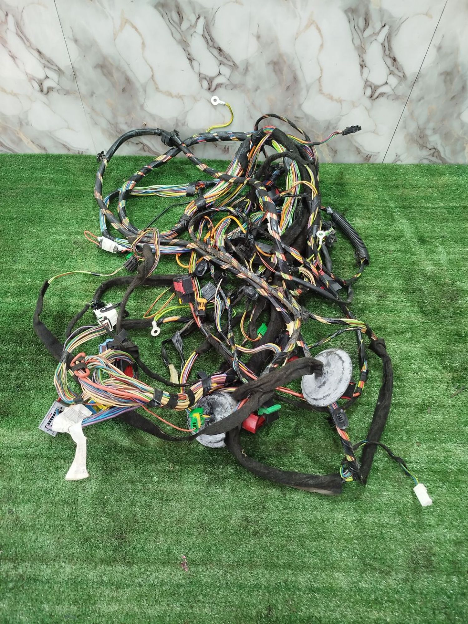 https://ycs.partsauto.market/partsauto-images/thmbs/userImages/2083c2a62fd034e59038f15de4c6b061/part/4df7ad0b-2c45-401b-8b9b-6ee1efc952b1_1779092564504.jpg