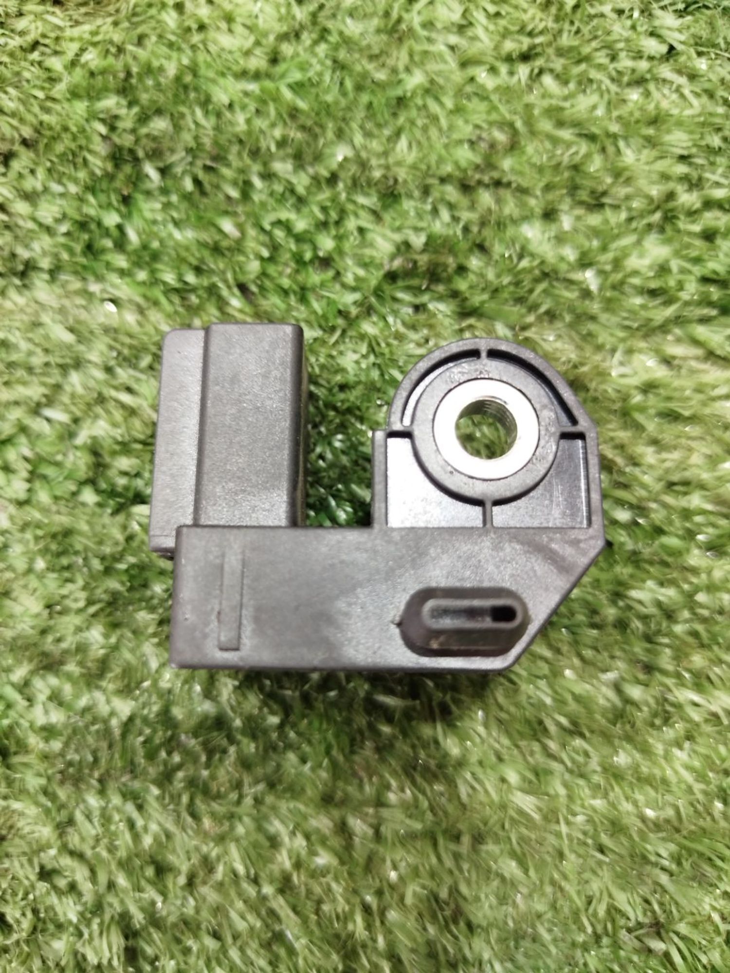 https://ycs.partsauto.market/partsauto-images/thmbs/userImages/2083c2a62fd034e59038f15de4c6b061/part/5369d3fb-19f6-4f9d-a0fe-8293476dfecf_1779130657958.jpg