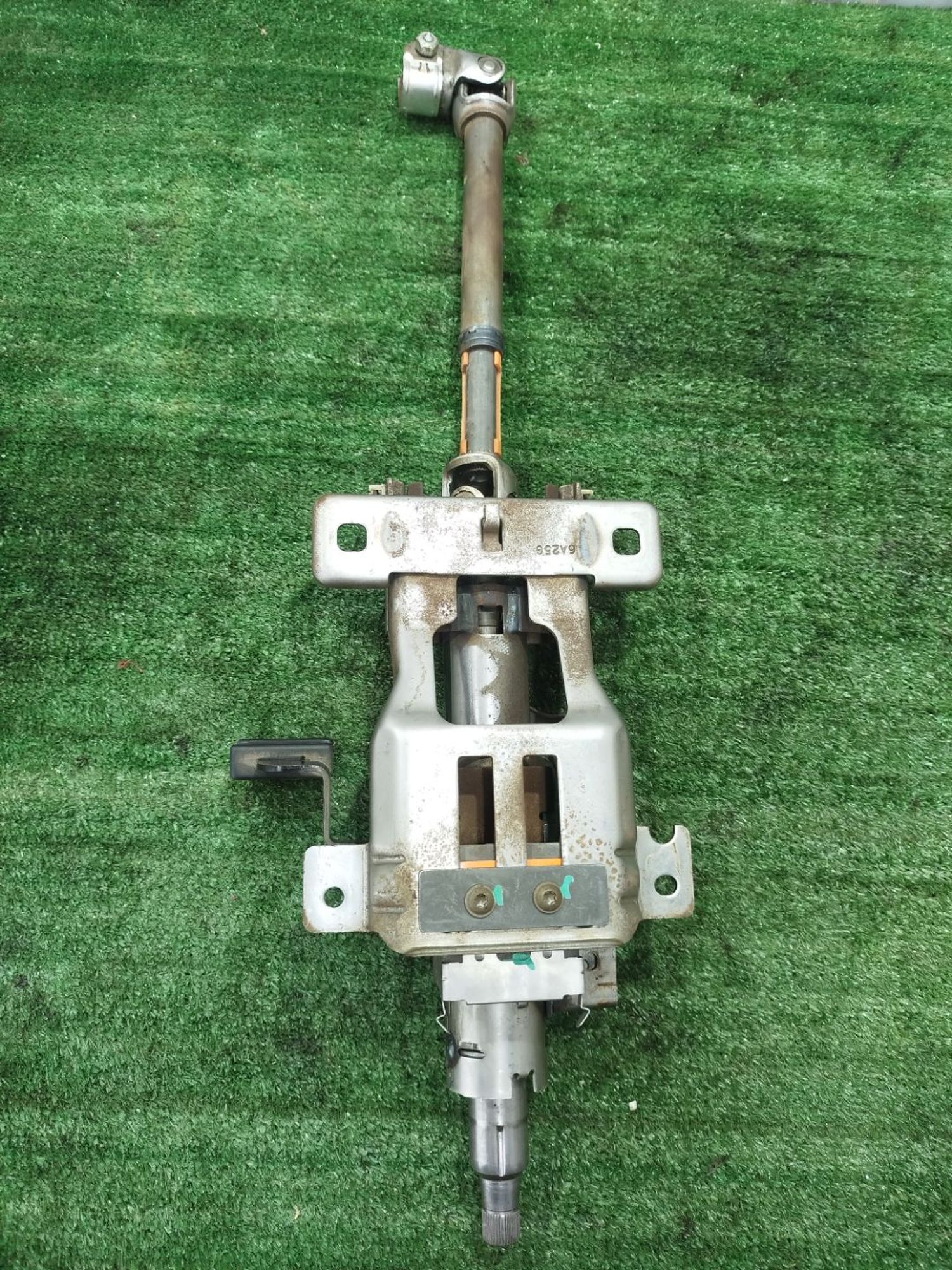https://ycs.partsauto.market/partsauto-images/thmbs/userImages/2083c2a62fd034e59038f15de4c6b061/part/53e0d190-21c3-41de-bec3-6e44cf790a75_1779214549729.jpg