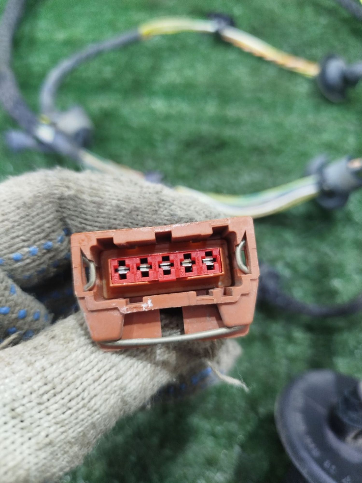 https://ycs.partsauto.market/partsauto-images/thmbs/userImages/2083c2a62fd034e59038f15de4c6b061/part/53ffcedf-1d9c-436d-ab03-ef8065c77022_1779556069952.jpg