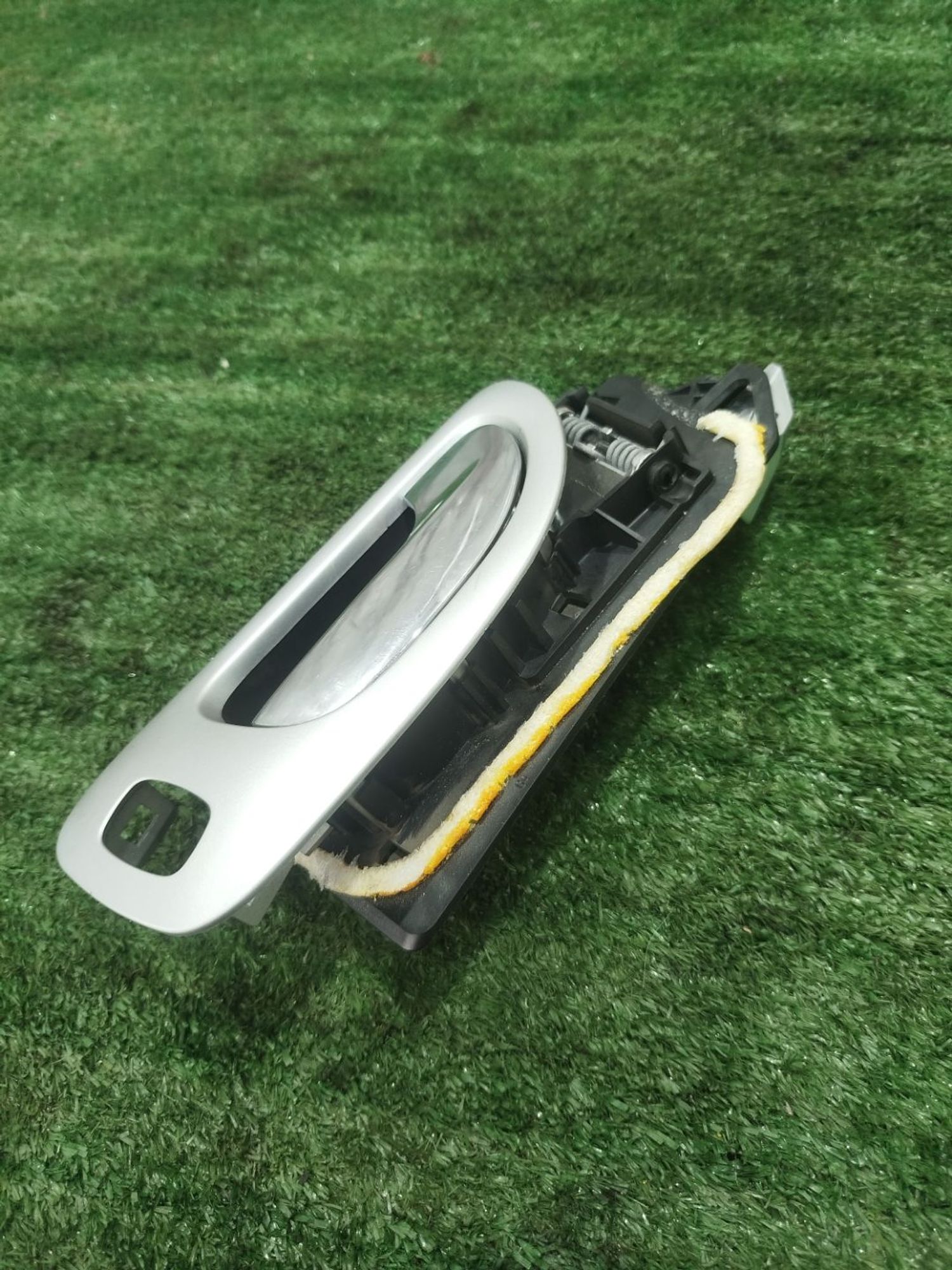 https://ycs.partsauto.market/partsauto-images/thmbs/userImages/2083c2a62fd034e59038f15de4c6b061/part/59192ab8-d4f8-4b2c-99f0-6c4ec6069cee_1779872154680.jpg