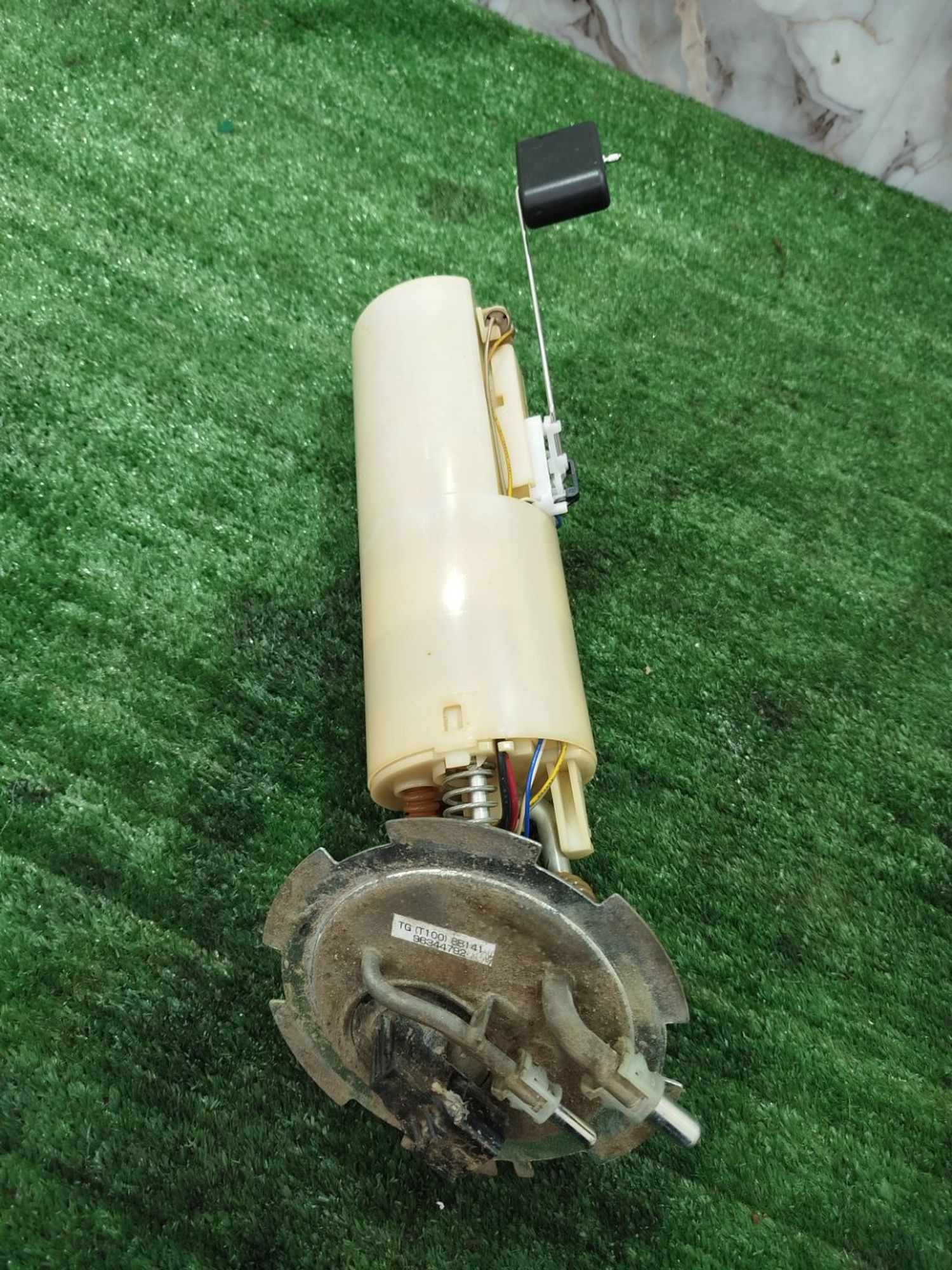 https://ycs.partsauto.market/partsauto-images/thmbs/userImages/2083c2a62fd034e59038f15de4c6b061/part/5bd711b2-037f-4768-be63-73f7ec1f037e_1780044920297.jpg
