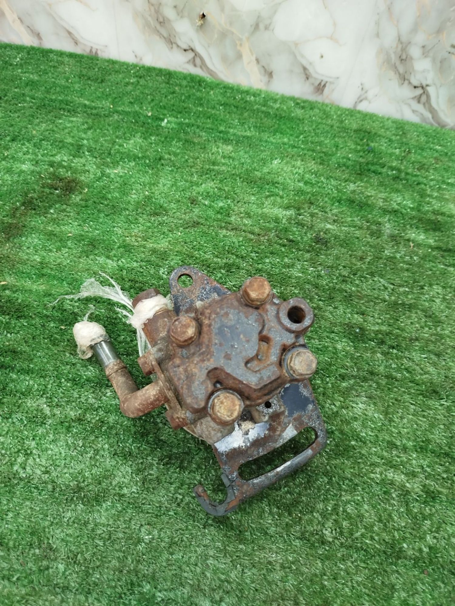 https://ycs.partsauto.market/partsauto-images/thmbs/userImages/2083c2a62fd034e59038f15de4c6b061/part/5c4cba8f-7fc8-41a2-b87f-971826c1d2d8_1785498728973.jpg
