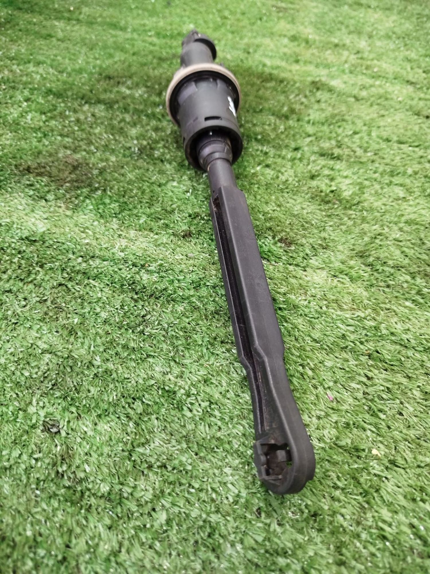 https://ycs.partsauto.market/partsauto-images/thmbs/userImages/2083c2a62fd034e59038f15de4c6b061/part/6214f5ad-bbc0-469c-9c30-eddaec24e8d9_1779127842053.jpg
