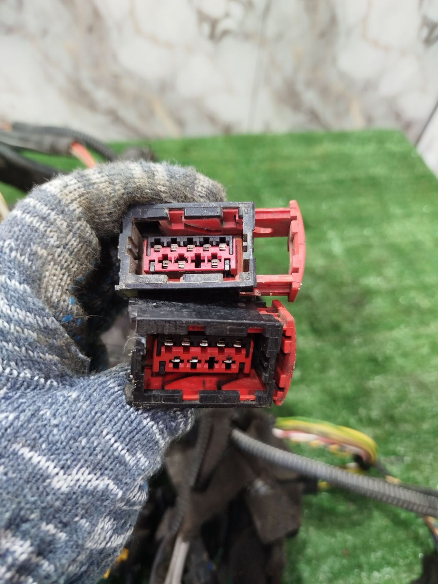 https://ycs.partsauto.market/partsauto-images/thmbs/userImages/2083c2a62fd034e59038f15de4c6b061/part/623af932-071c-4a78-9f16-23063e841270_1779093360192.jpg