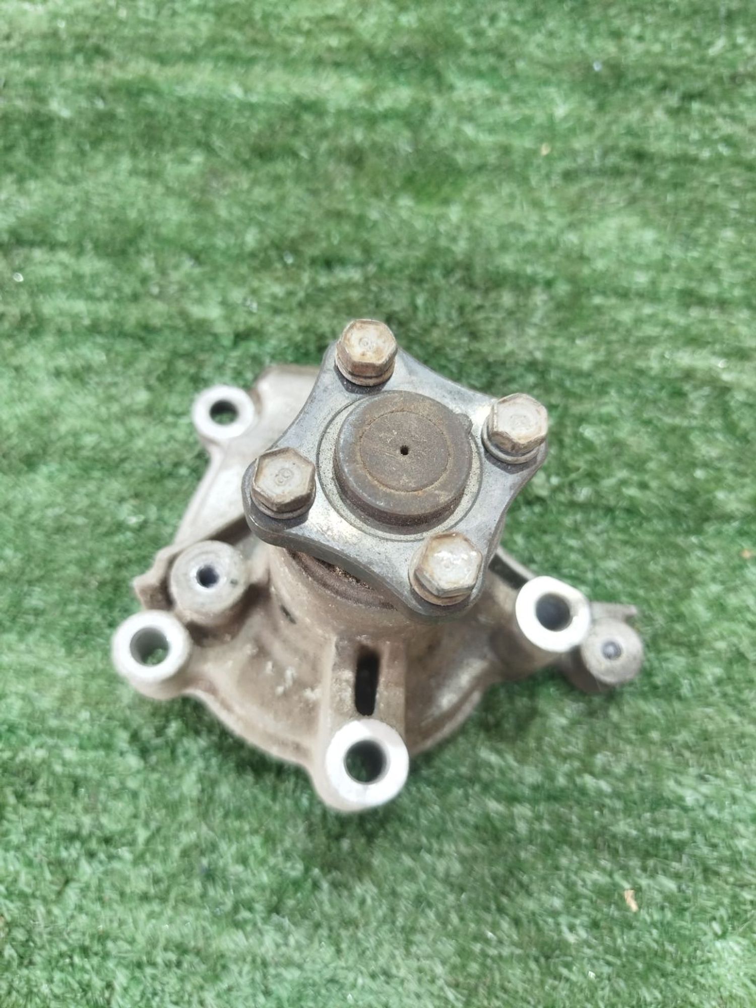 https://ycs.partsauto.market/partsauto-images/thmbs/userImages/2083c2a62fd034e59038f15de4c6b061/part/6337e2e7-852f-4fbb-87cf-5f2188ce01d3_1785664239779.jpg