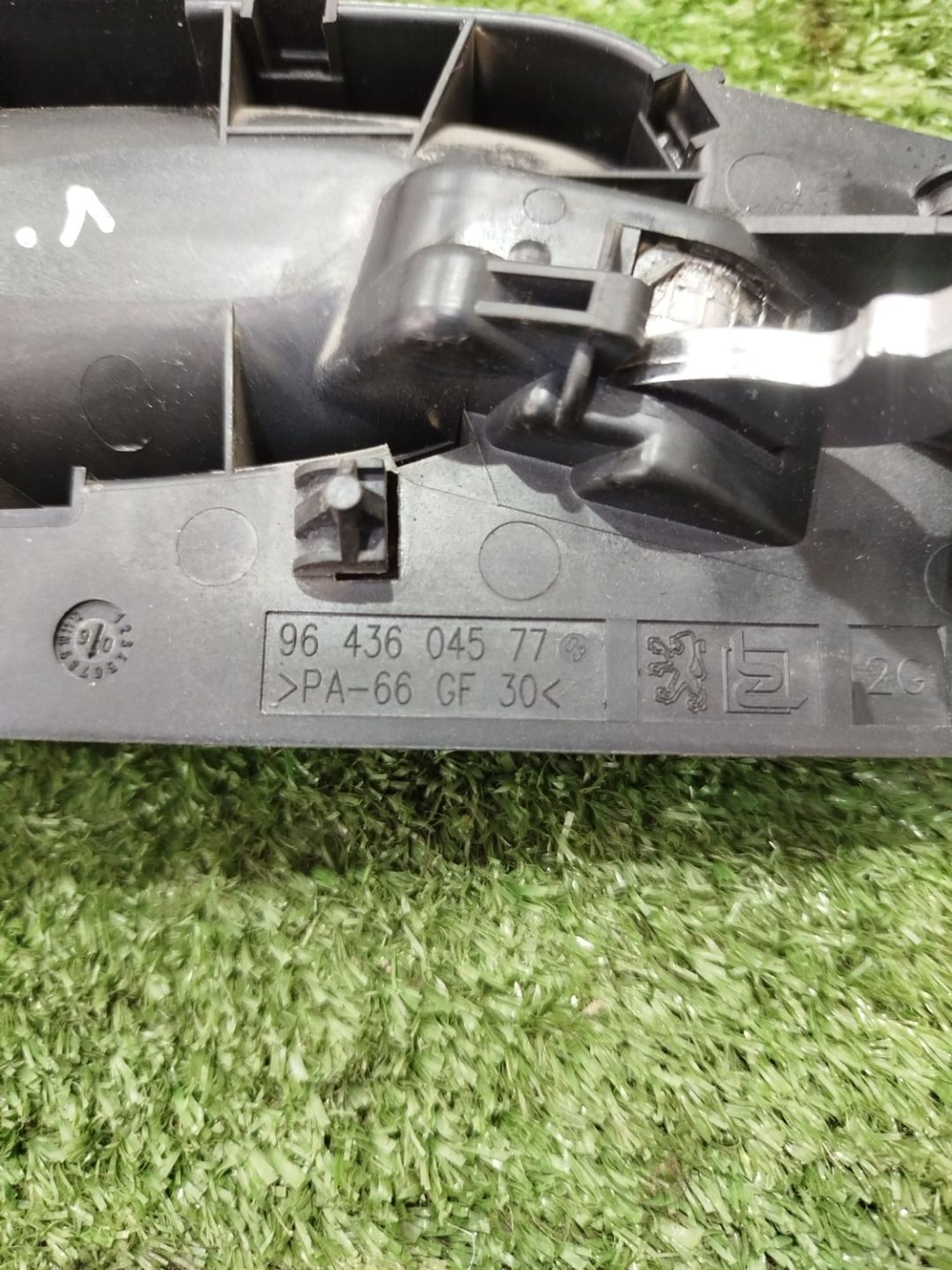 https://ycs.partsauto.market/partsauto-images/thmbs/userImages/2083c2a62fd034e59038f15de4c6b061/part/652c7b24-110d-4396-9f7a-733929c7a434_1779871889423.jpg
