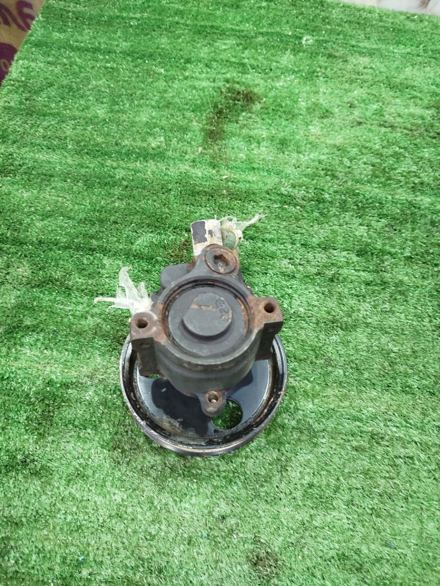 https://ycs.partsauto.market/partsauto-images/thmbs/userImages/2083c2a62fd034e59038f15de4c6b061/part/65d38502-2b33-4445-b5c4-47a02b5c593b_1785498780178.jpg