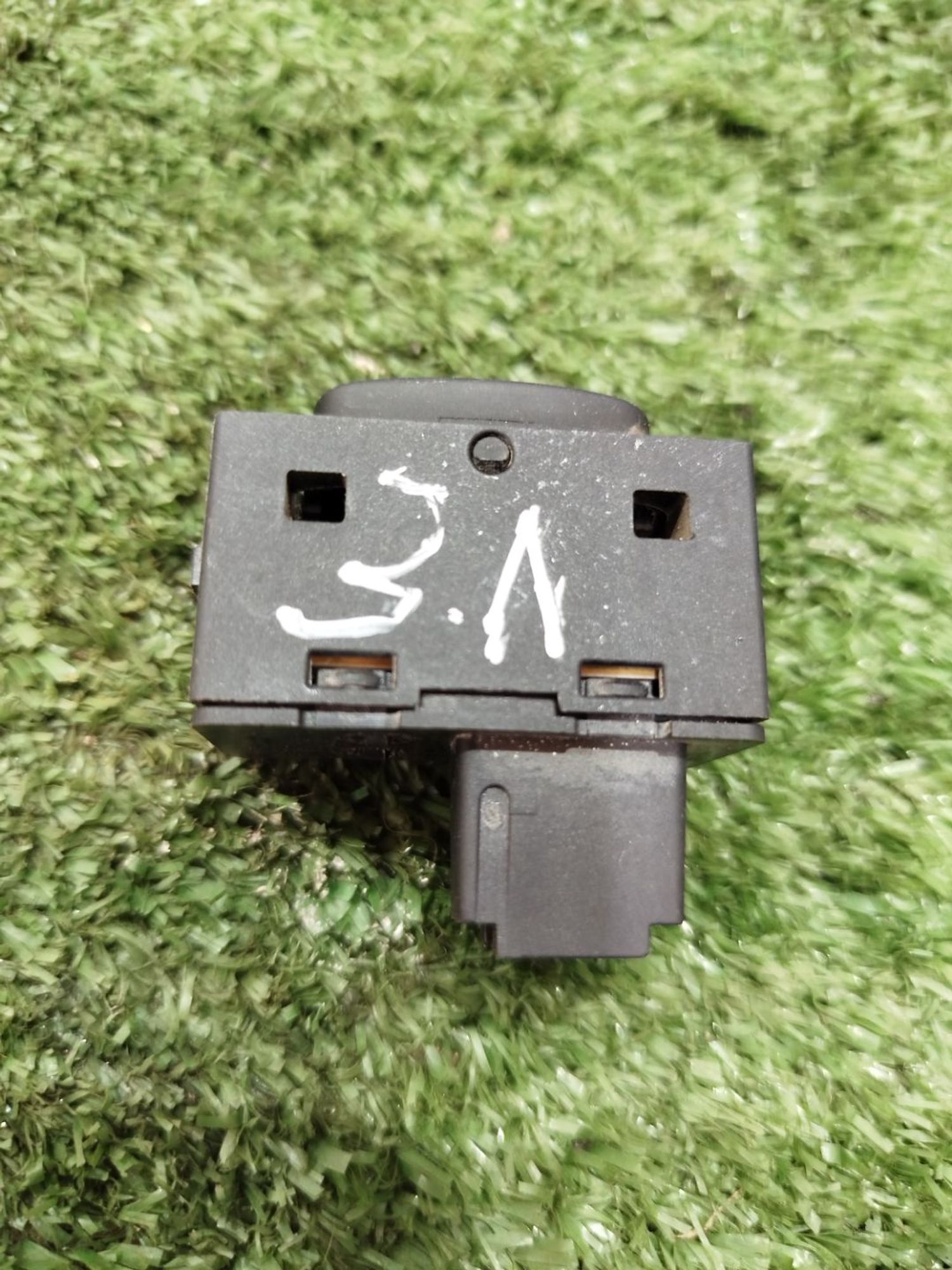 https://ycs.partsauto.market/partsauto-images/thmbs/userImages/2083c2a62fd034e59038f15de4c6b061/part/6810f948-b4dd-4f71-b7a5-52a0324a1bec_1779370600279.jpg