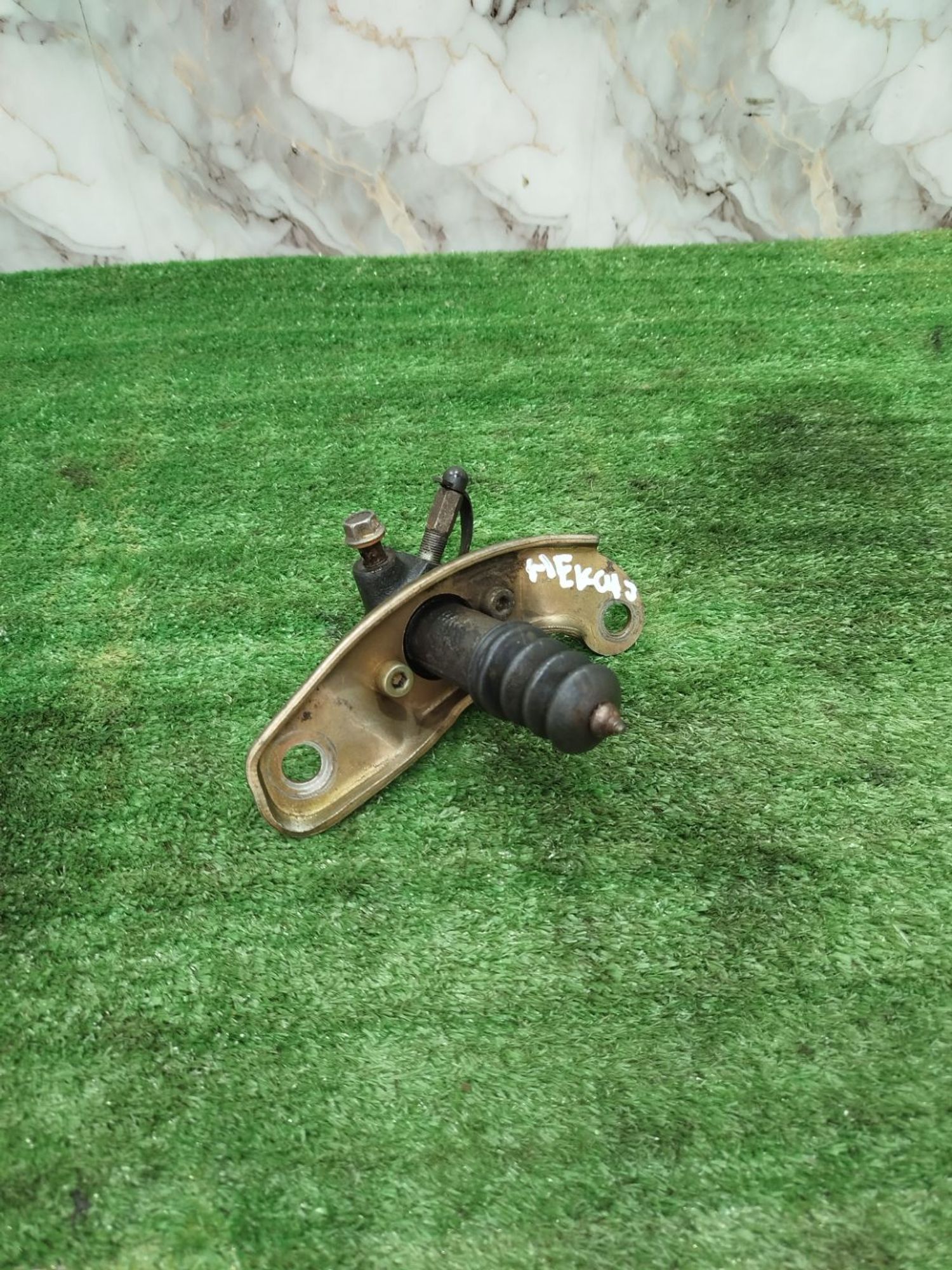 https://ycs.partsauto.market/partsauto-images/thmbs/userImages/2083c2a62fd034e59038f15de4c6b061/part/69ac9979-381a-4c31-aab0-81ccce09a33f_1782165081838.jpg
