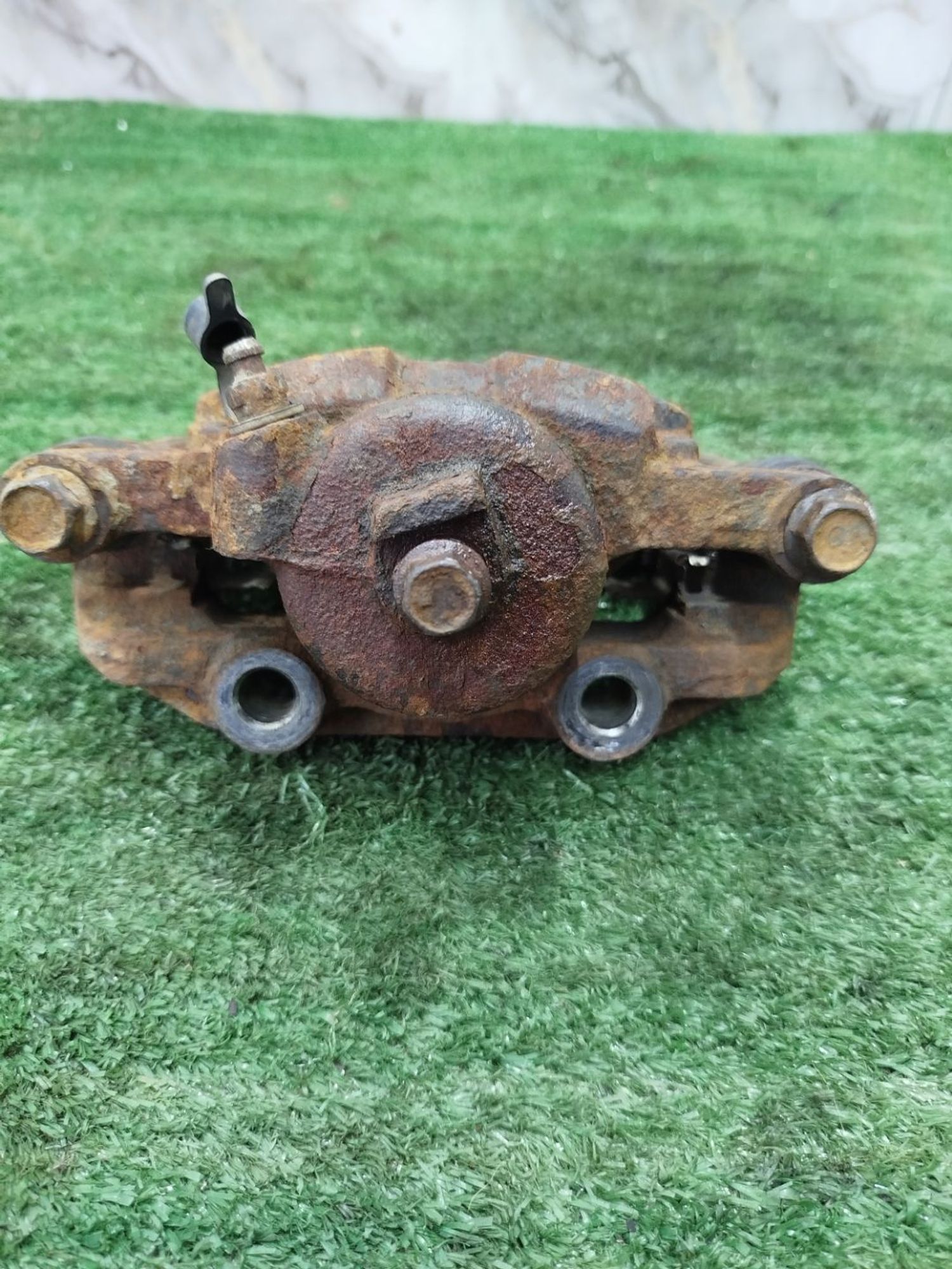 https://ycs.partsauto.market/partsauto-images/thmbs/userImages/2083c2a62fd034e59038f15de4c6b061/part/6a18ac13-e32b-4c72-addf-6f4a8b9cb0a2_1780047844886.jpg