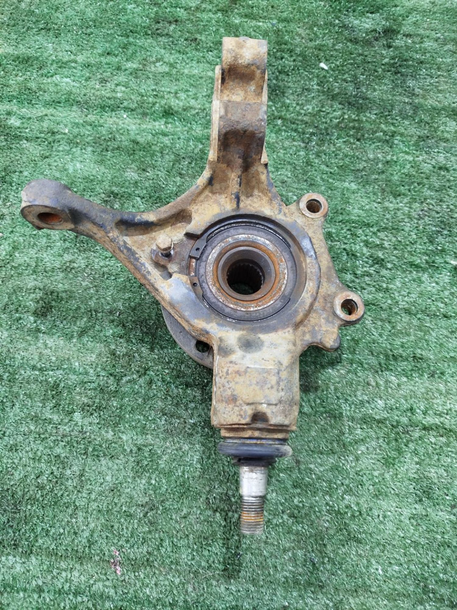 https://ycs.partsauto.market/partsauto-images/thmbs/userImages/2083c2a62fd034e59038f15de4c6b061/part/6b0e6fc3-52d5-4321-9498-d27893f54ade_1779111028604.jpg