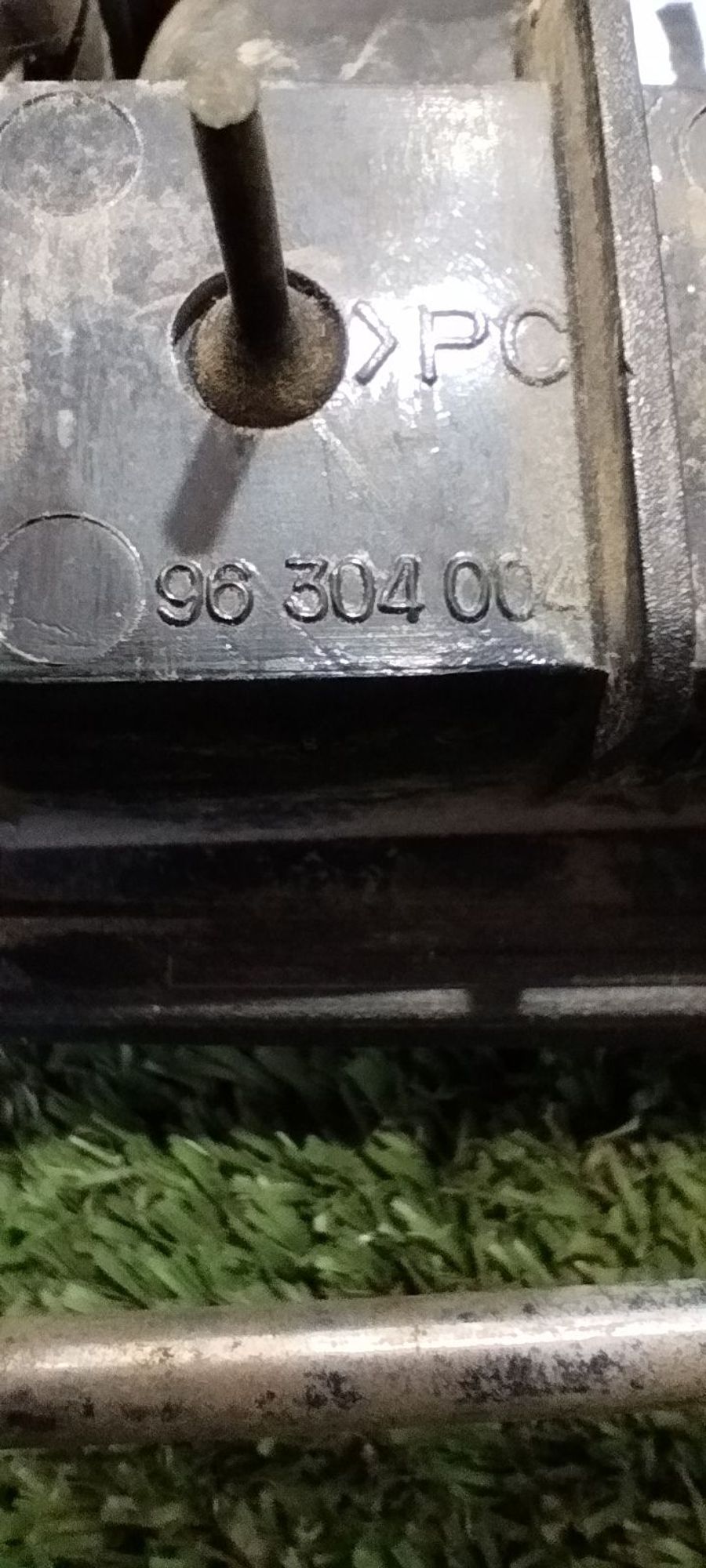 https://ycs.partsauto.market/partsauto-images/thmbs/userImages/2083c2a62fd034e59038f15de4c6b061/part/6b100bdf-e6e0-4307-a740-74d7d1cb00d4_1780054768450.jpg