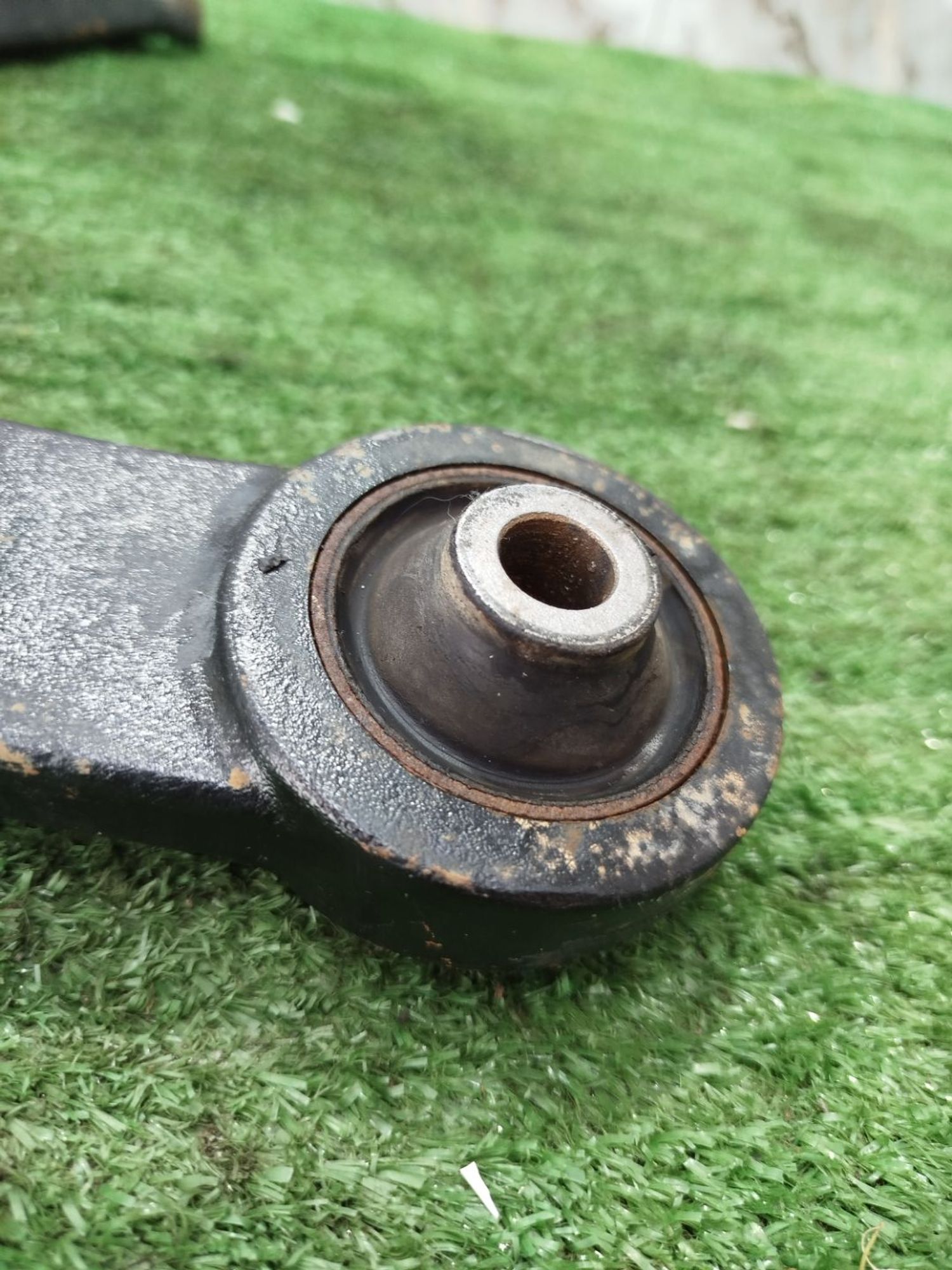 https://ycs.partsauto.market/partsauto-images/thmbs/userImages/2083c2a62fd034e59038f15de4c6b061/part/6e6d62e5-5548-4636-acfa-e506c8e41784_1779126415771.jpg