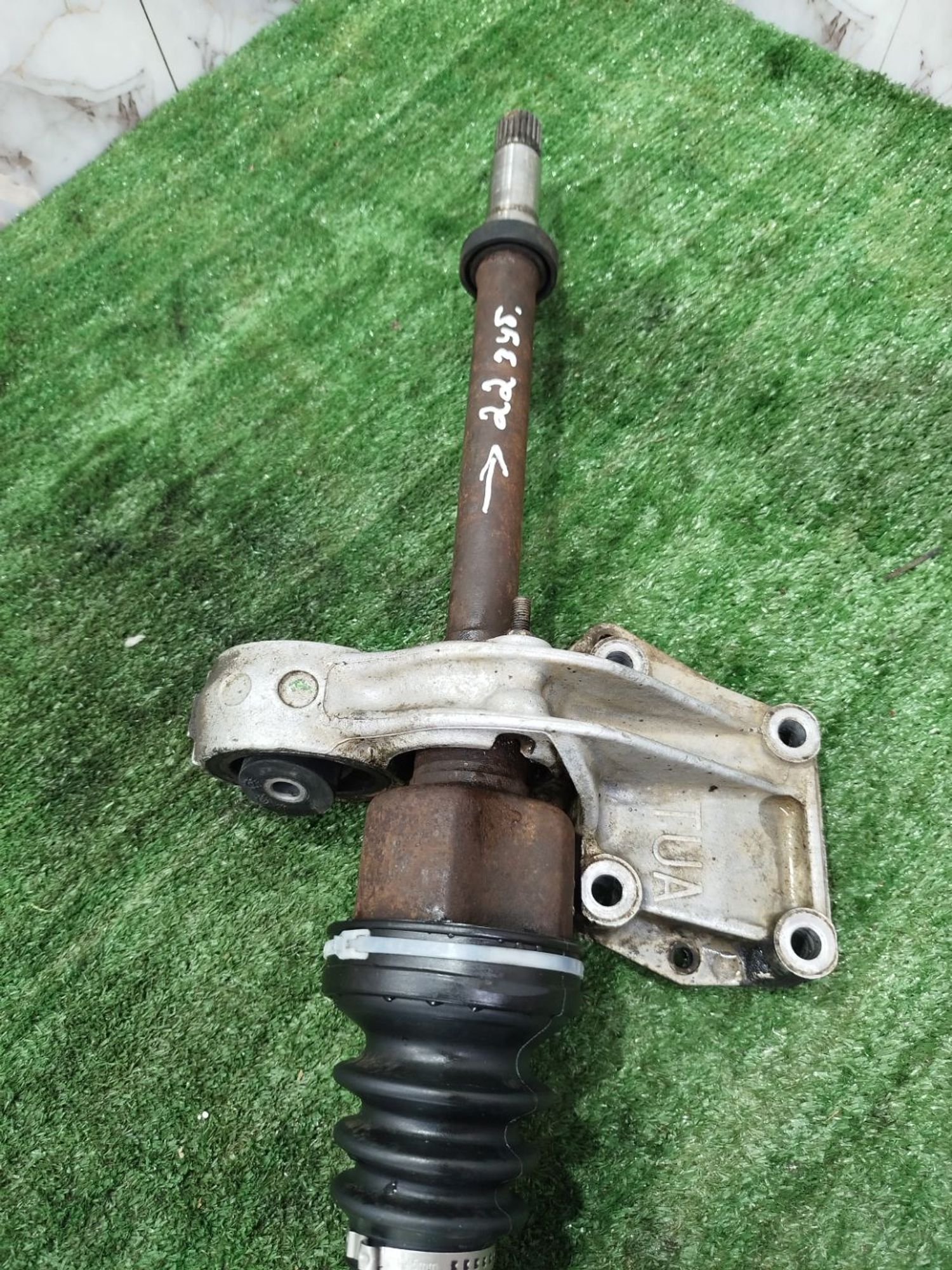 https://ycs.partsauto.market/partsauto-images/thmbs/userImages/2083c2a62fd034e59038f15de4c6b061/part/7379d699-a64d-448b-9dda-b018444d987b_1779125921677.jpg