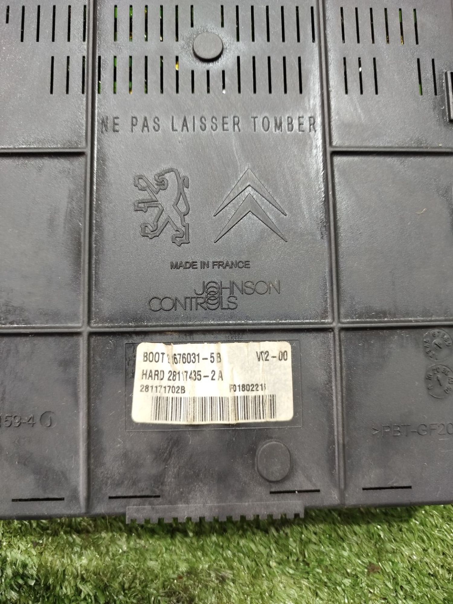 https://ycs.partsauto.market/partsauto-images/thmbs/userImages/2083c2a62fd034e59038f15de4c6b061/part/75ed305a-f41b-47b6-9191-380ad0119b9d_1779304173419.jpg