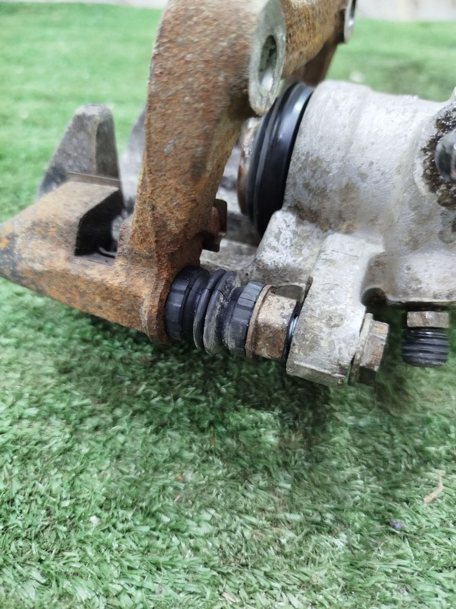 https://ycs.partsauto.market/partsauto-images/thmbs/userImages/2083c2a62fd034e59038f15de4c6b061/part/7644da57-564c-4dfd-8341-b30bfd6f7bab_1779127482002.jpg