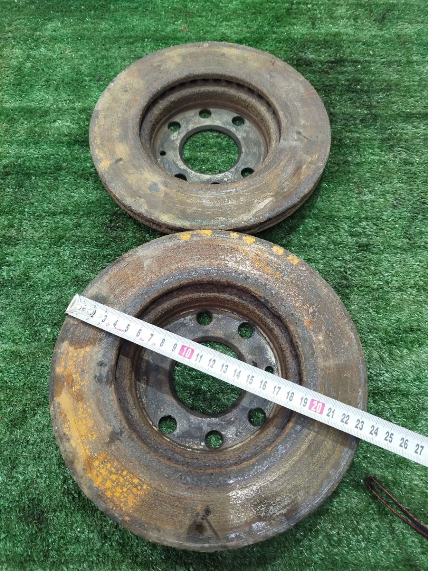 https://ycs.partsauto.market/partsauto-images/thmbs/userImages/2083c2a62fd034e59038f15de4c6b061/part/788c8666-b95e-4b6c-a2e8-504901b8c7a0_1780048652659.jpg