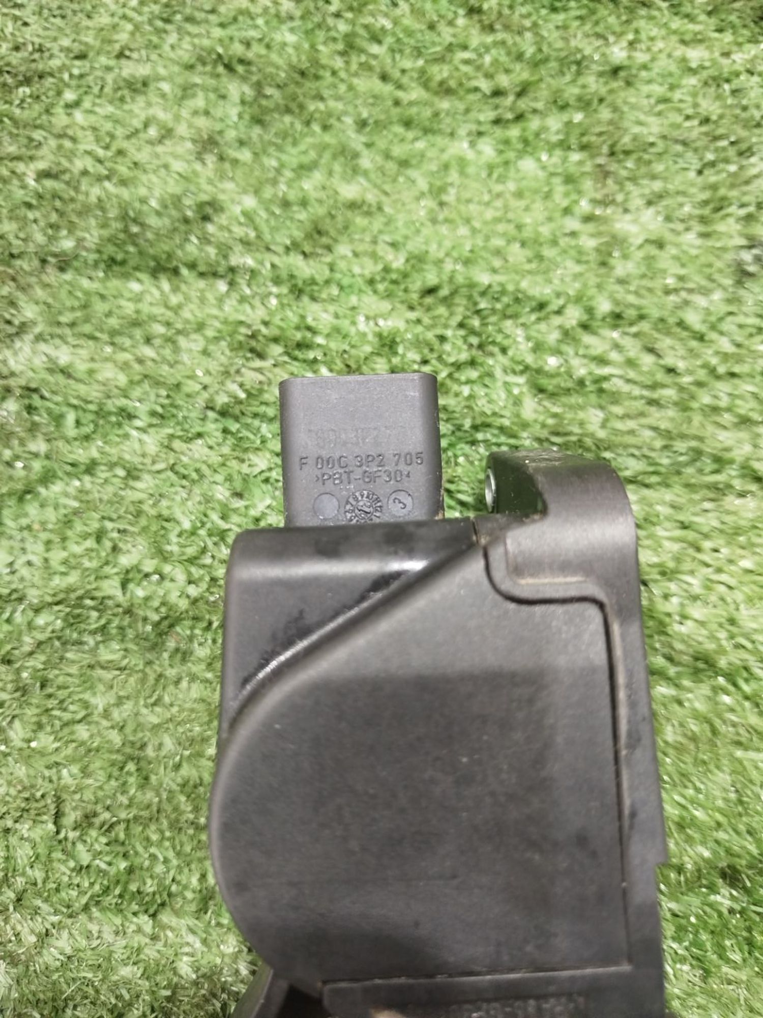 https://ycs.partsauto.market/partsauto-images/thmbs/userImages/2083c2a62fd034e59038f15de4c6b061/part/793ff17a-b7b3-4a79-8087-e87e7e88823f_1779554295237.jpg