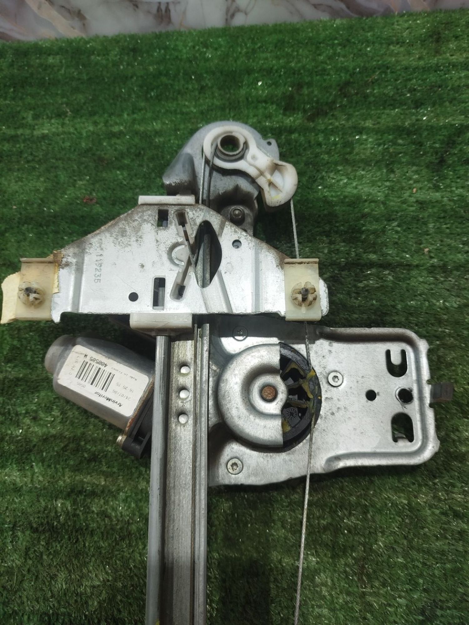 https://ycs.partsauto.market/partsauto-images/thmbs/userImages/2083c2a62fd034e59038f15de4c6b061/part/7a5b44b0-456d-4afd-8b49-058693d1859b_1779554632097.jpg