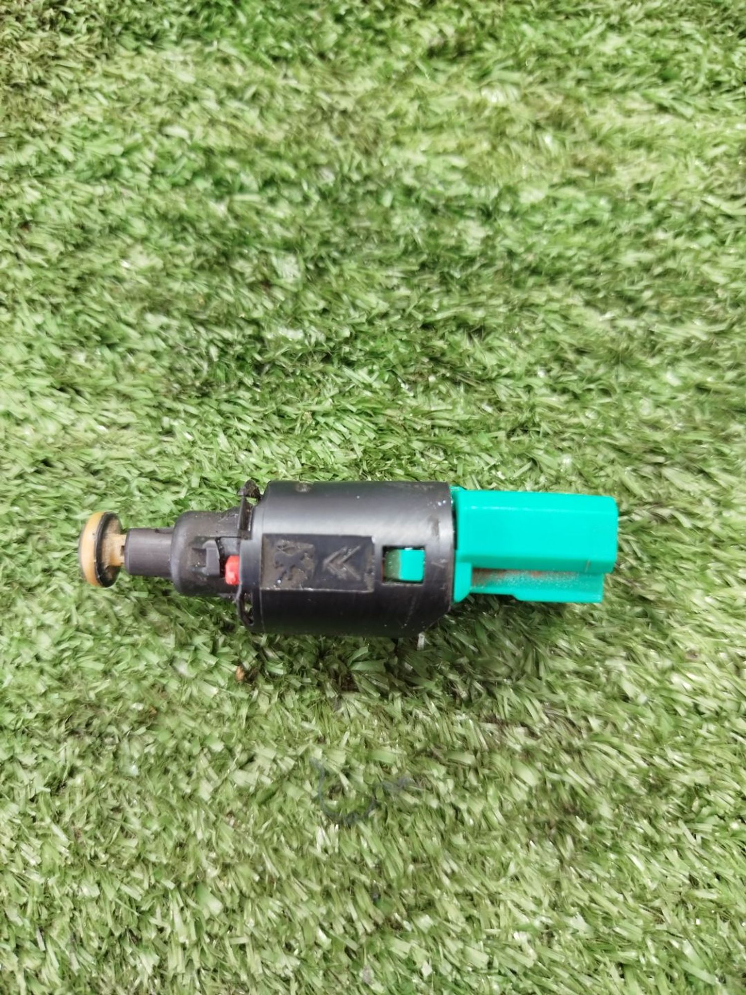 https://ycs.partsauto.market/partsauto-images/thmbs/userImages/2083c2a62fd034e59038f15de4c6b061/part/7ada612a-4ecc-4f34-b0f1-caff86454491_1779130876266.jpg