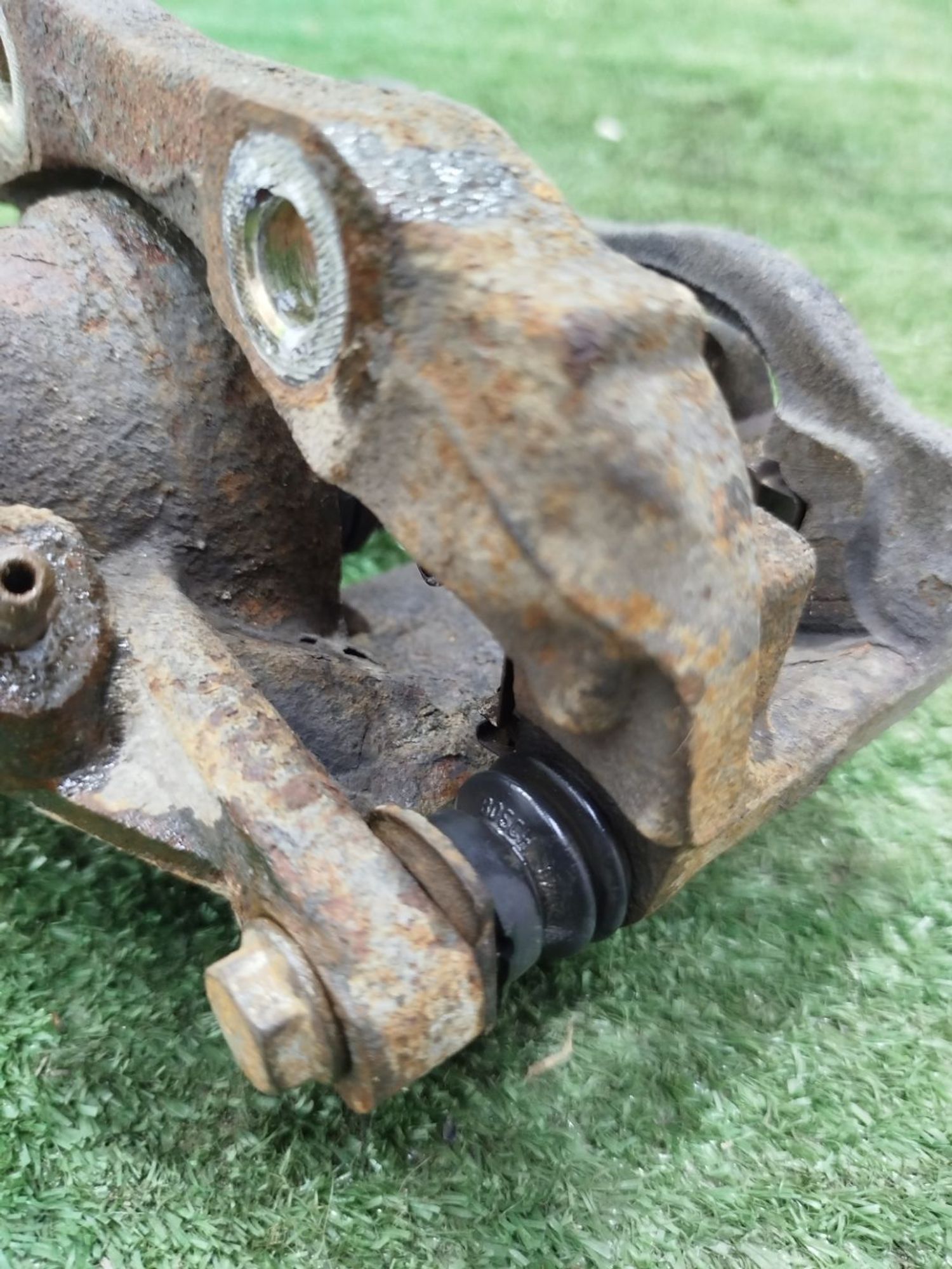 https://ycs.partsauto.market/partsauto-images/thmbs/userImages/2083c2a62fd034e59038f15de4c6b061/part/7d92ad1f-396f-44ce-a78c-334d5e69c862_1779127715124.jpg