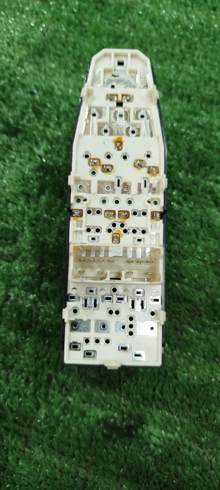https://ycs.partsauto.market/partsauto-images/thmbs/userImages/2083c2a62fd034e59038f15de4c6b061/part/82b6783a-2103-4b17-83e1-15d213ee64b6_1780055326883.jpg