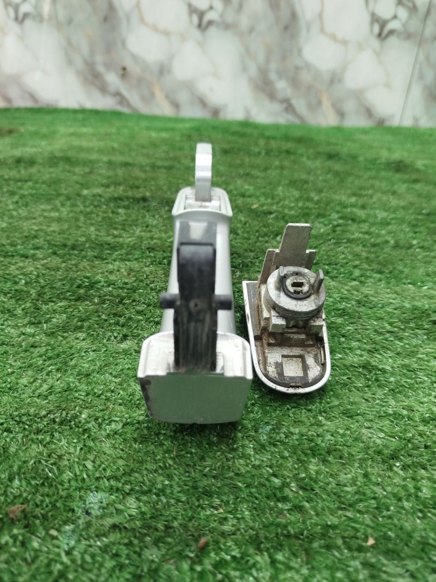 https://ycs.partsauto.market/partsauto-images/thmbs/userImages/2083c2a62fd034e59038f15de4c6b061/part/82bbbcb2-5489-42f7-9354-e6736b9c6116_1785675826468.jpg