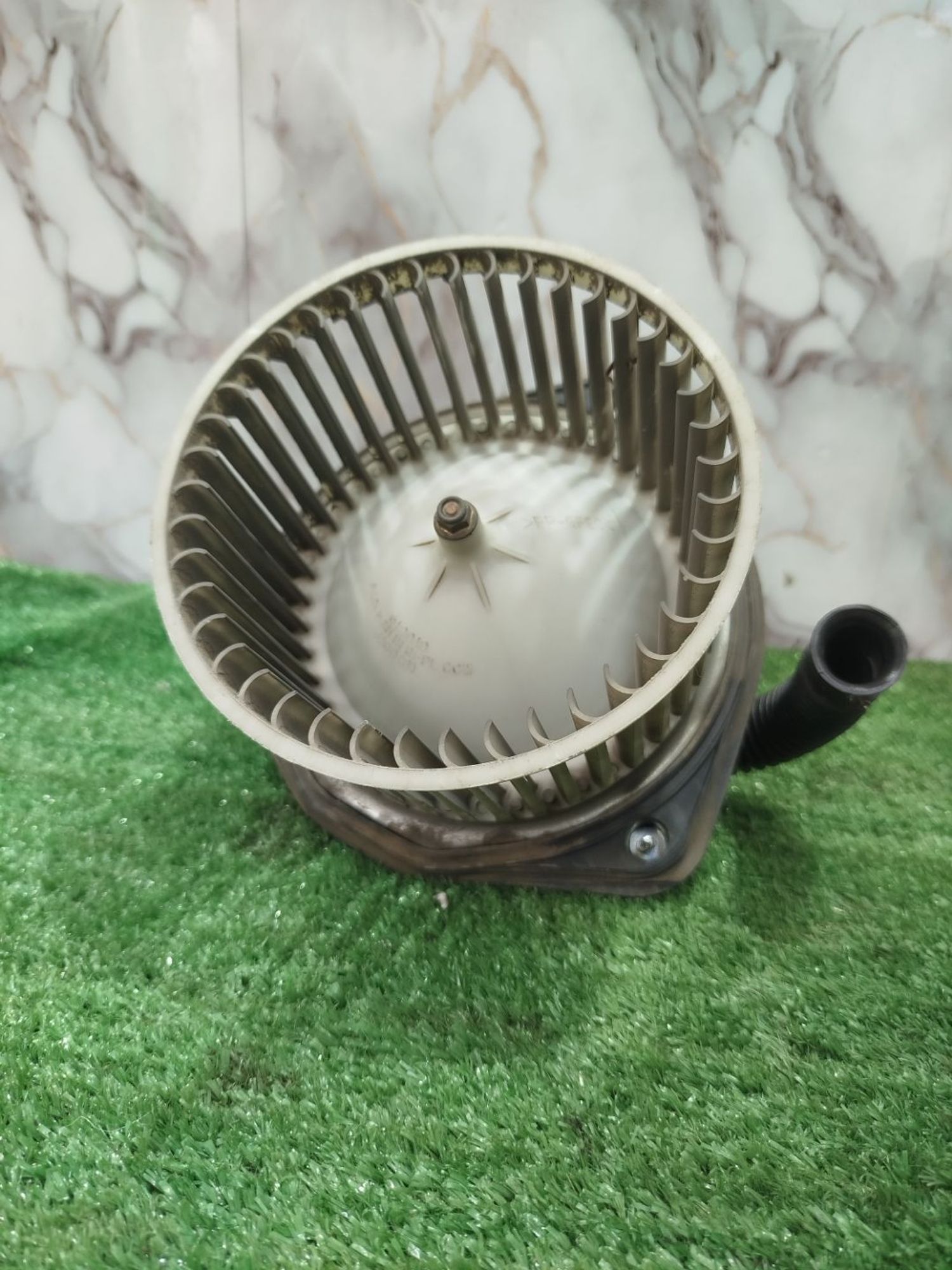 https://ycs.partsauto.market/partsauto-images/thmbs/userImages/2083c2a62fd034e59038f15de4c6b061/part/8ae5f333-4c8f-4ff0-bd55-792a52a5fafe_1780049552901.jpg