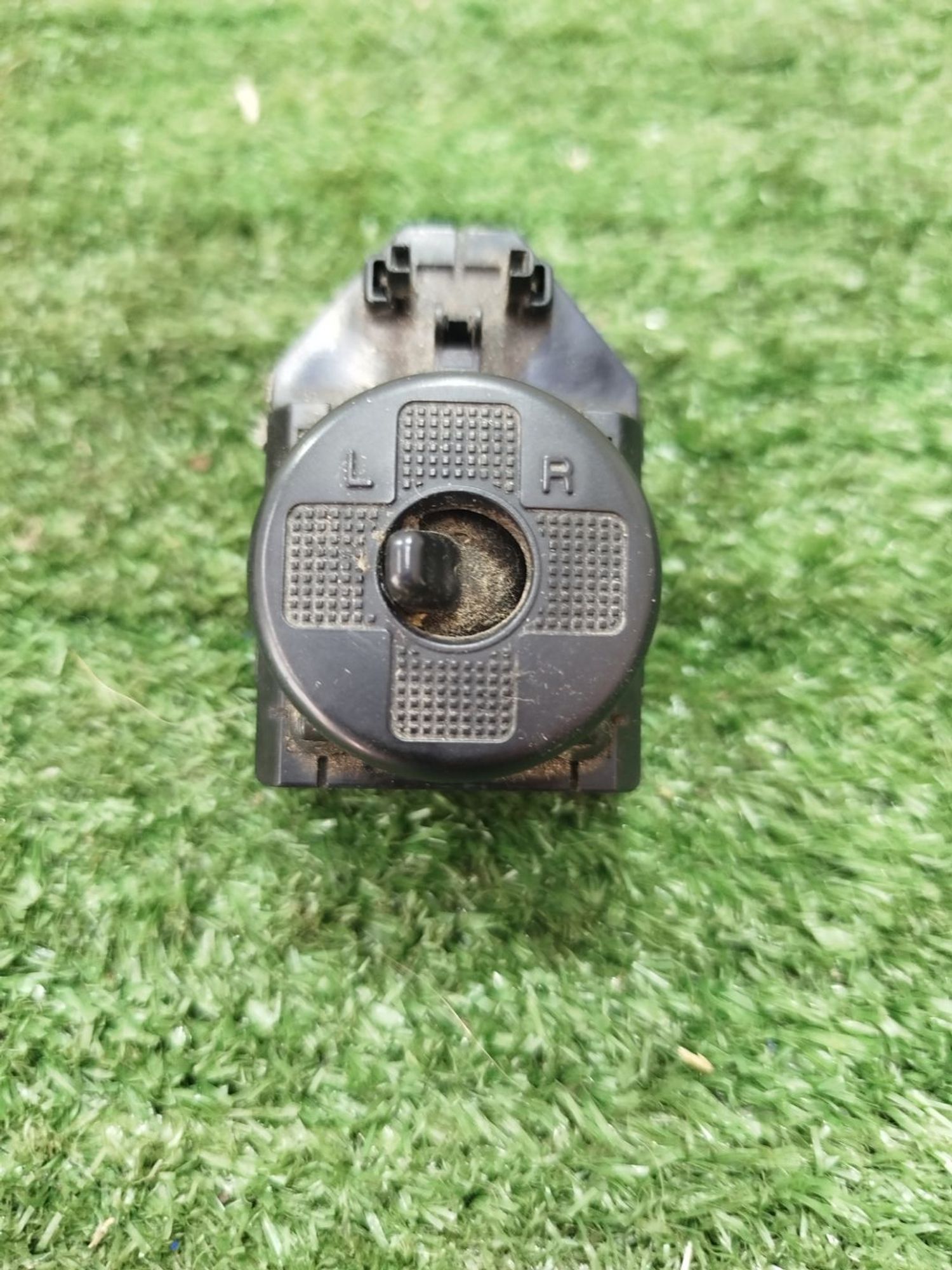 https://ycs.partsauto.market/partsauto-images/thmbs/userImages/2083c2a62fd034e59038f15de4c6b061/part/8b237c22-12be-4c36-9b69-ed64c7309120_1784804315495.jpg